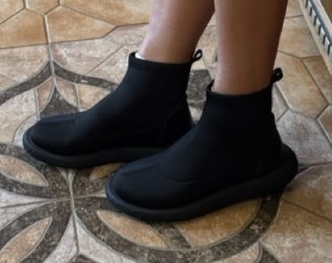 Продажа новых сапог, размер 37 (2)