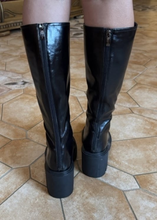 Продажа новых сапог, размер 37 (1)