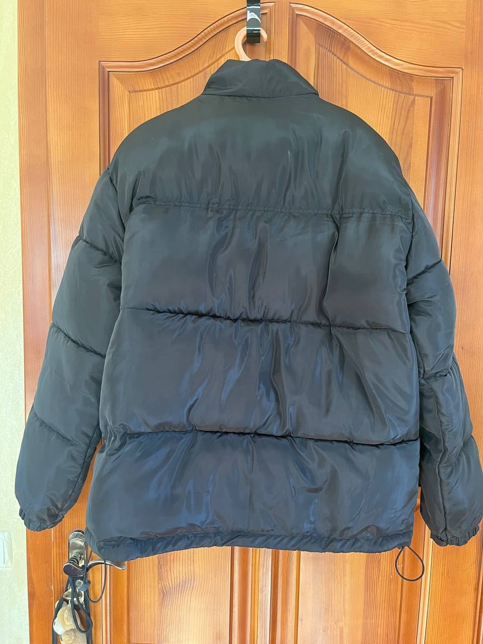 Продается новая куртка, отличный Размер (1)