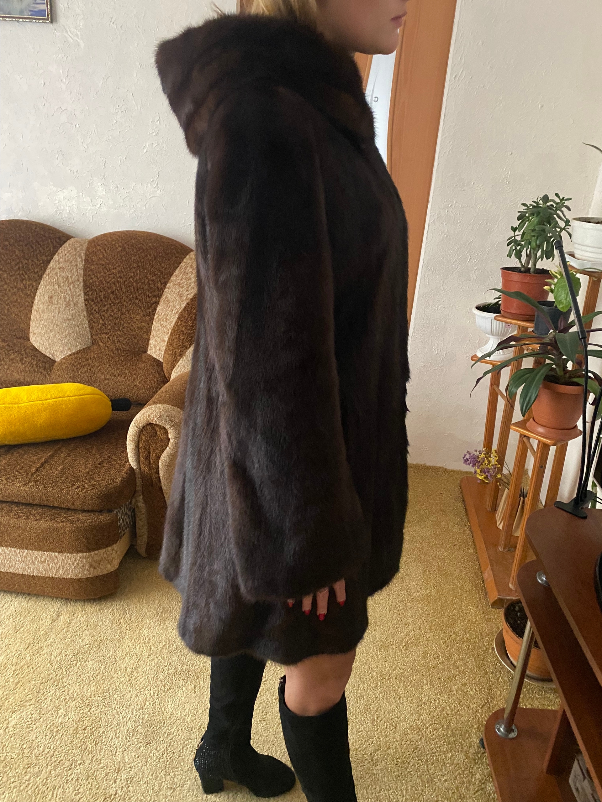 **Продажа новой норковой шубы** Новая (4)