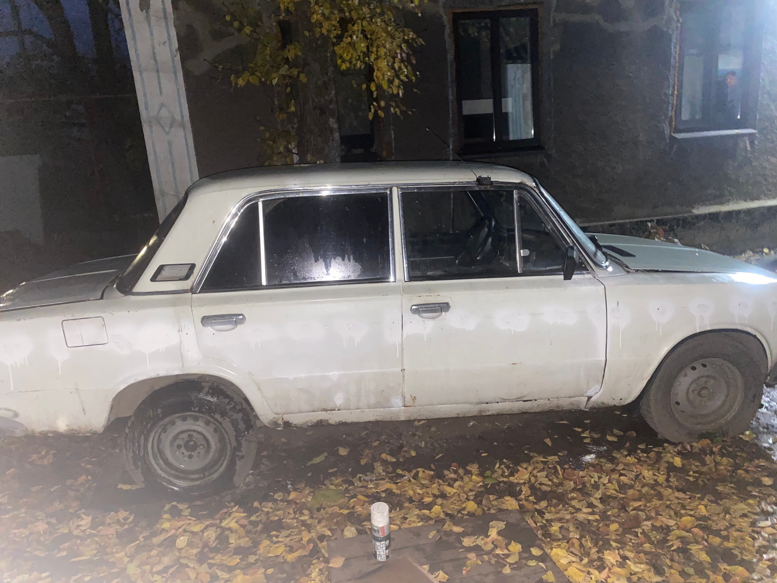 Продажа авто ВАЗ 2103, цена (1)