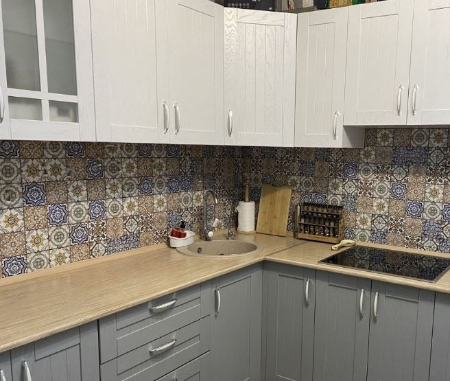 Сдается просторная однокомнатная квартира в (5)