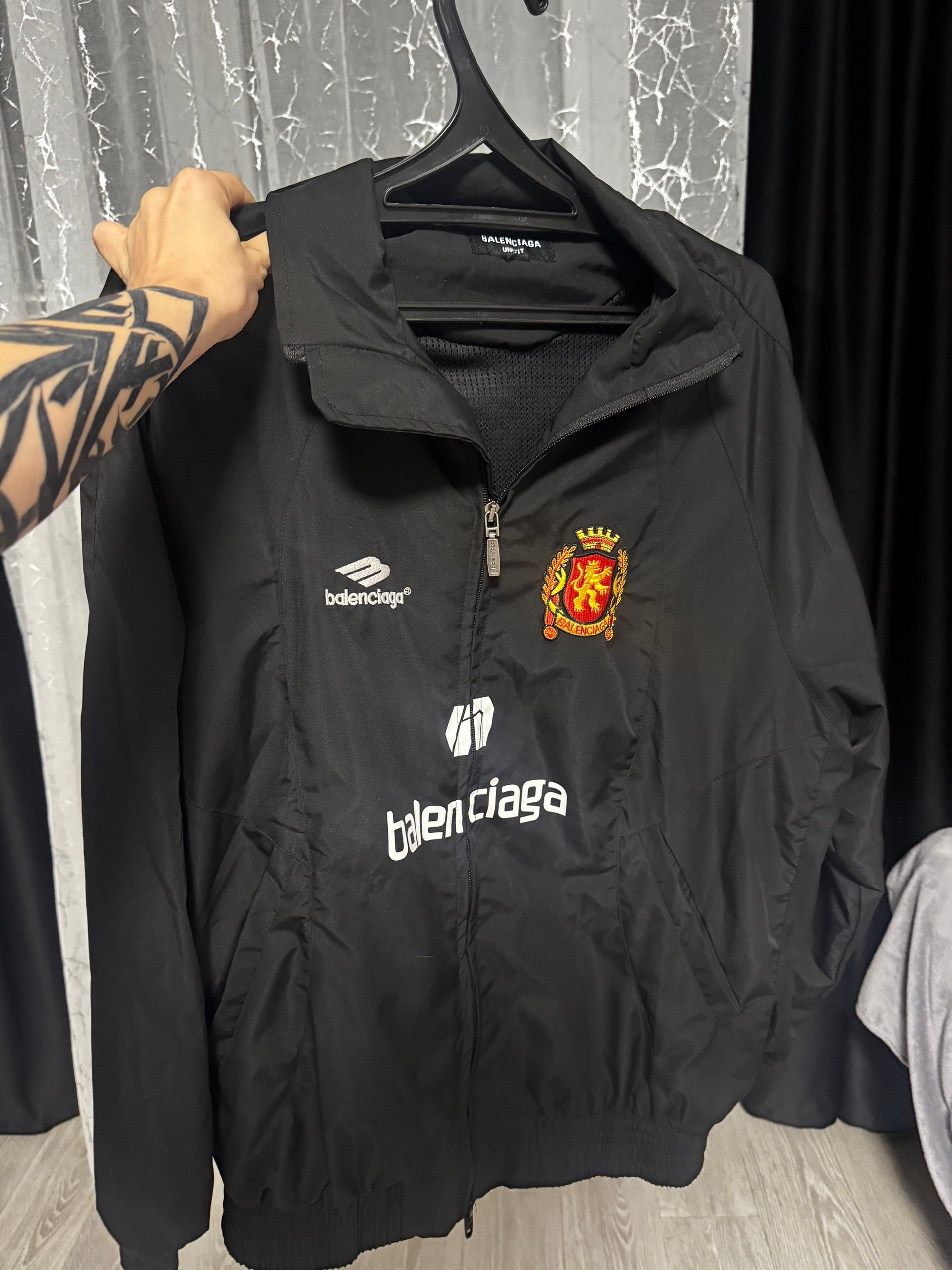 Унисекс ветровка Balenciaga размер S