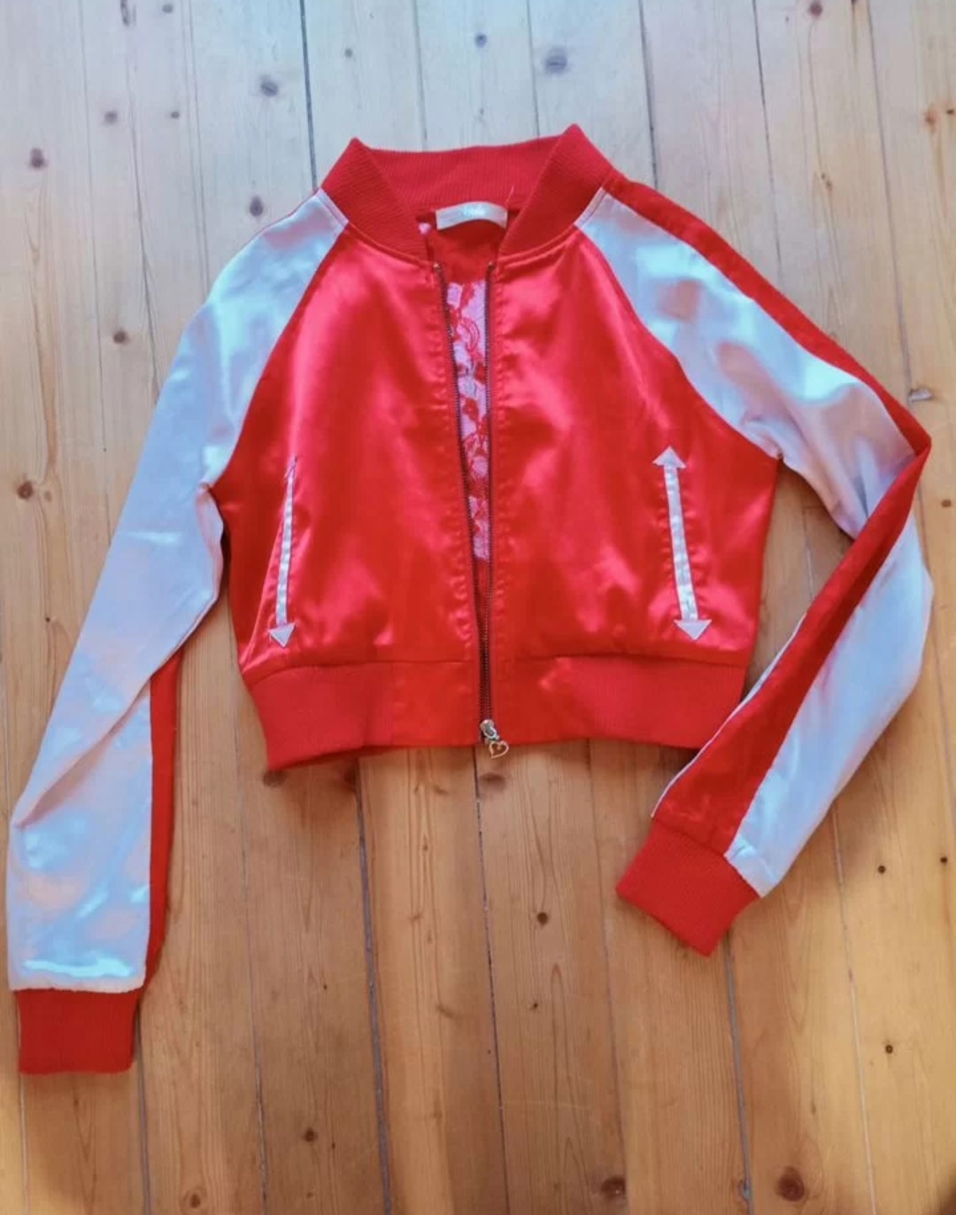 Бесплатно отдам одежду для миниатюрных (4)