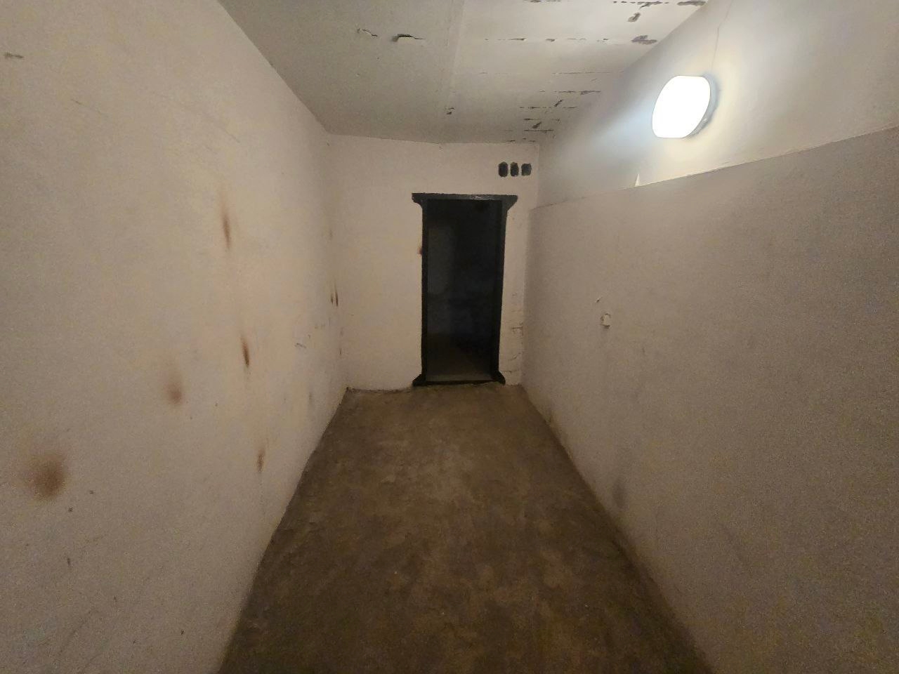 Продаётся просторный гараж в кооперативе (8)