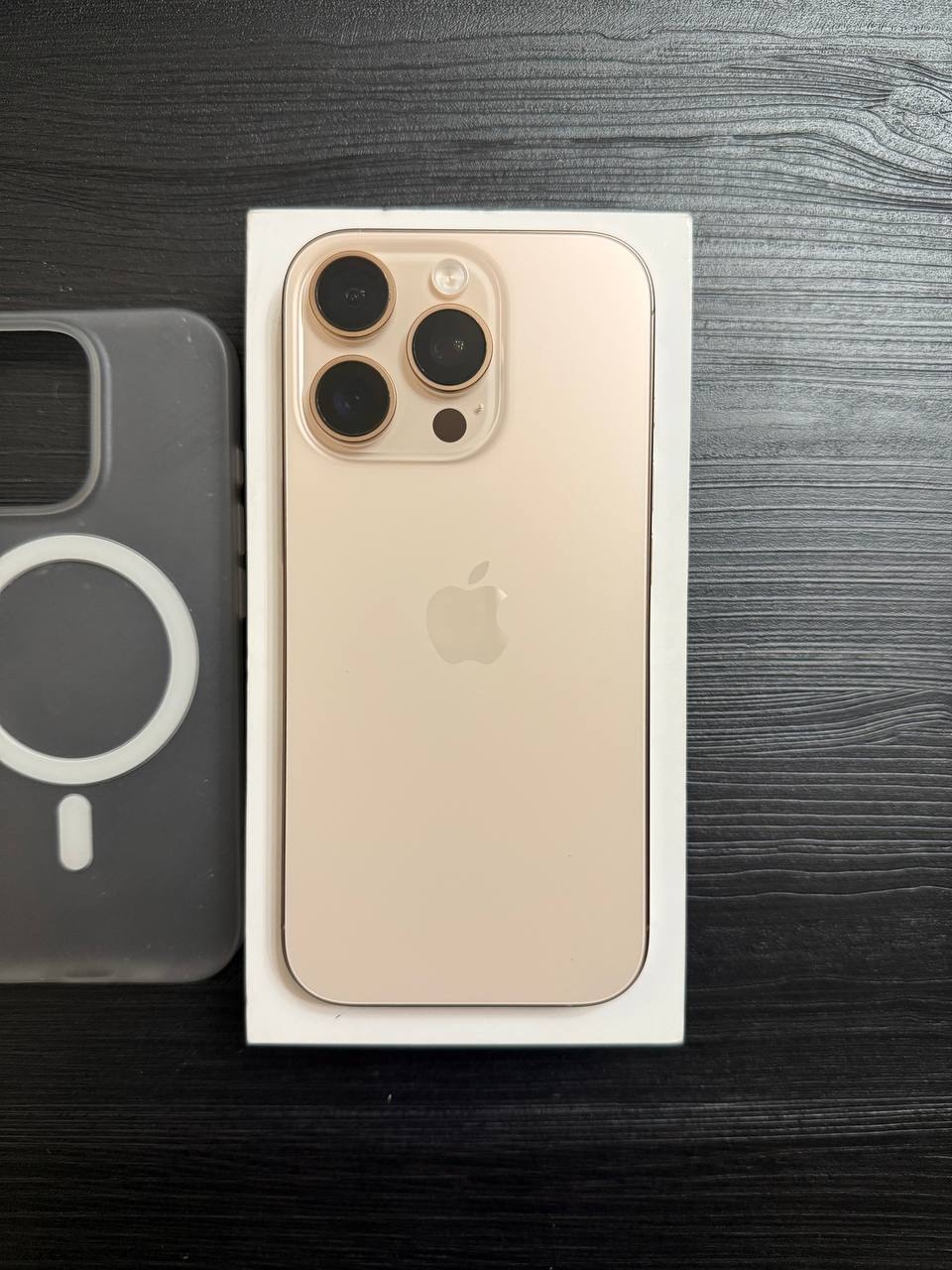 Продается iPhone 16 Pro 256GB (1)