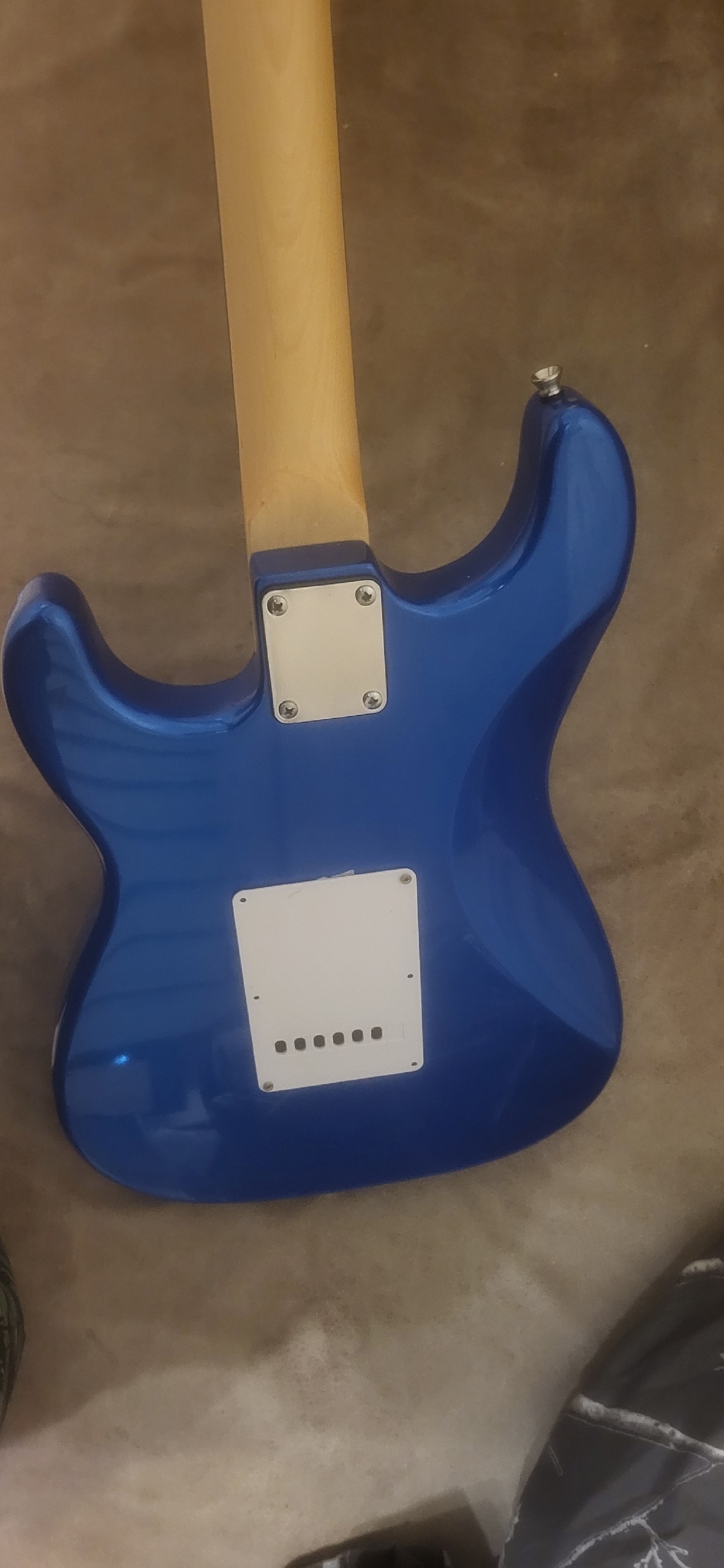 Электрогитара с Seymour Duncan звучками (2)