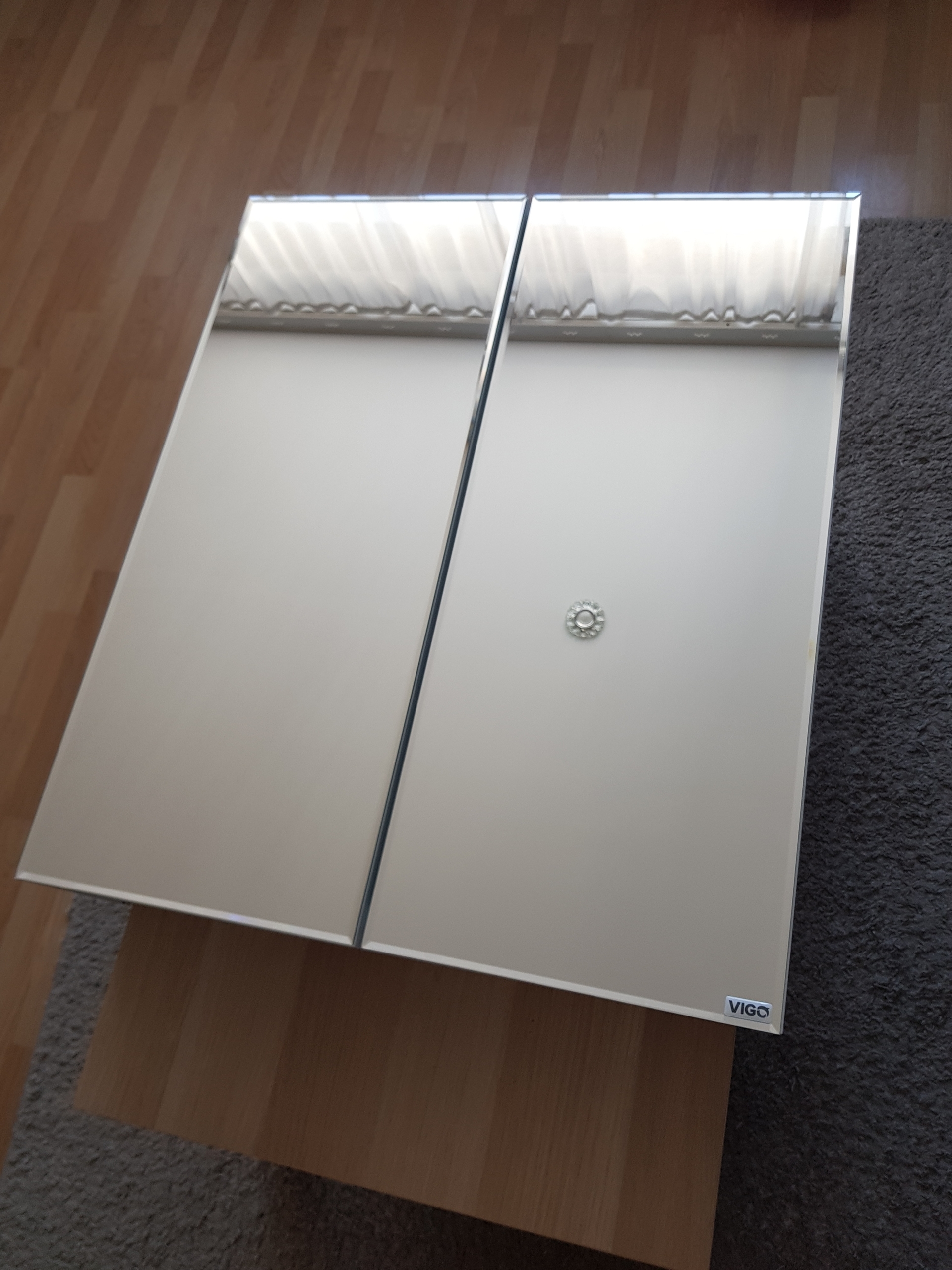 Шкаф с зеркалом для ванной (1)