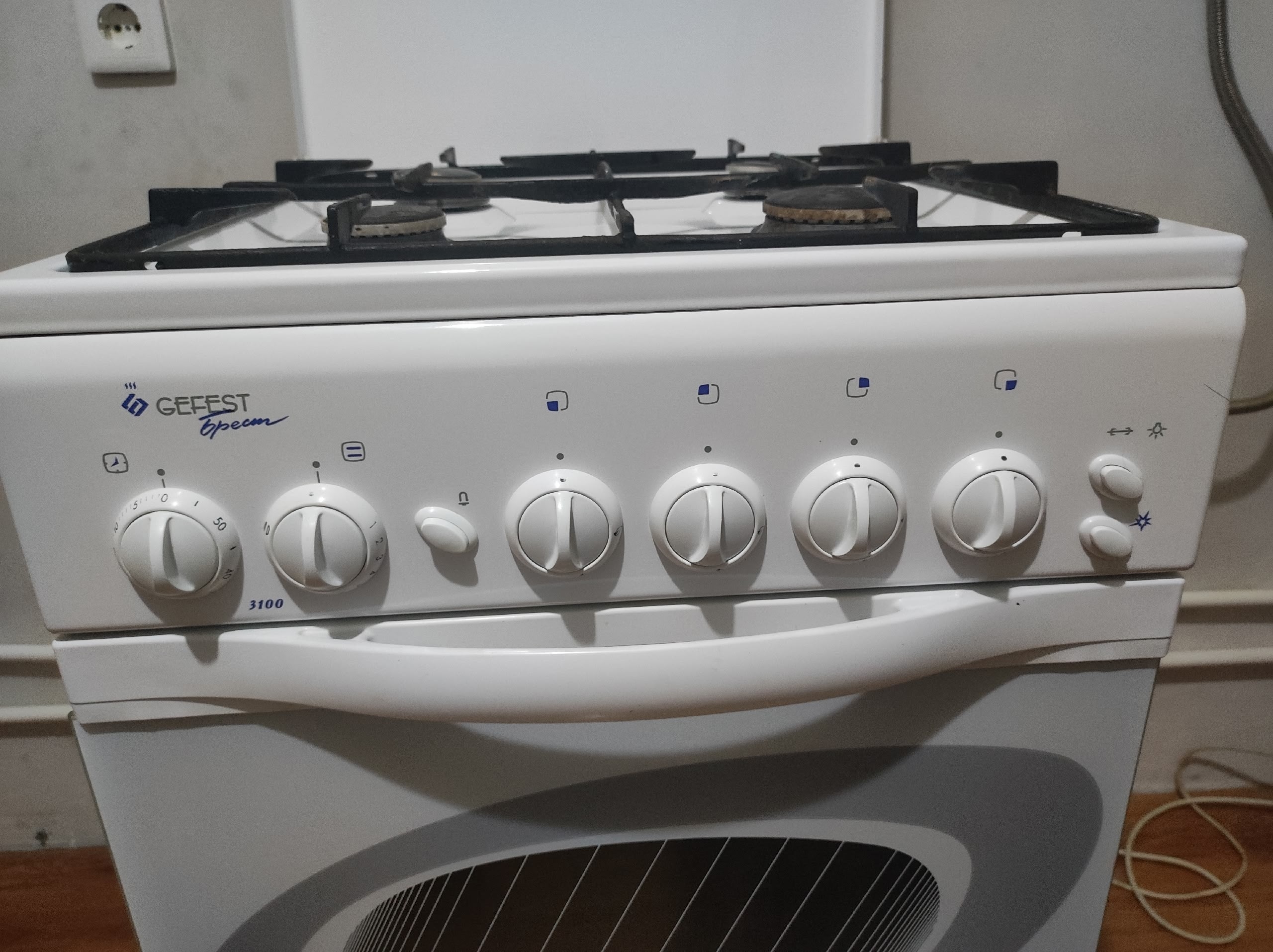 **Газовая плита Гефест в продаже** (3)