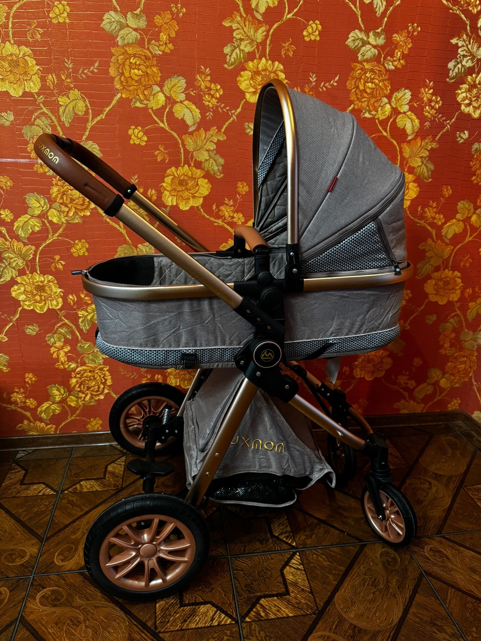 Кроватка и коляска 3 в