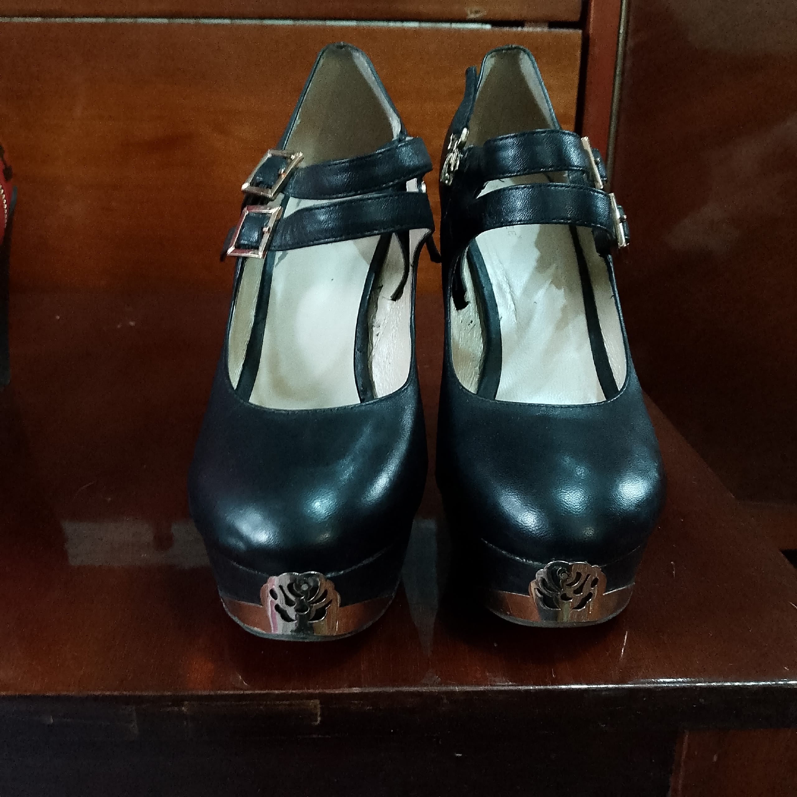 Телефон для связи на востоке (4)