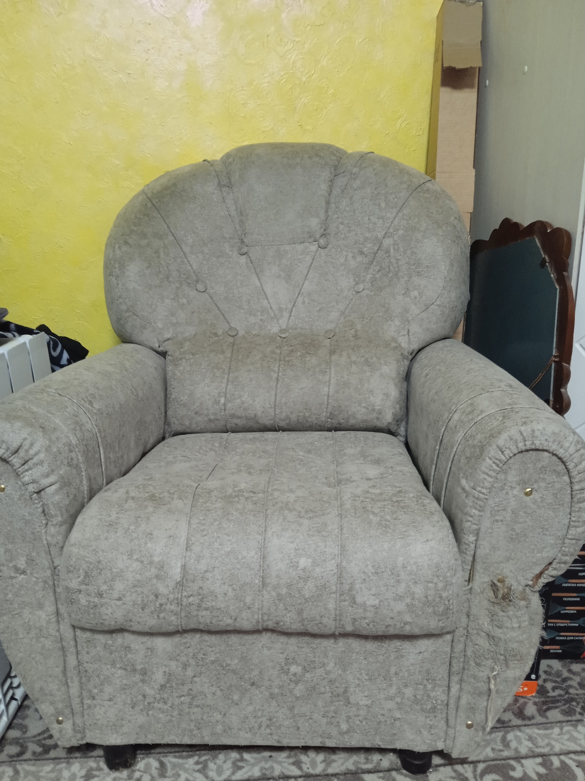 Отдам в хорошие руки два