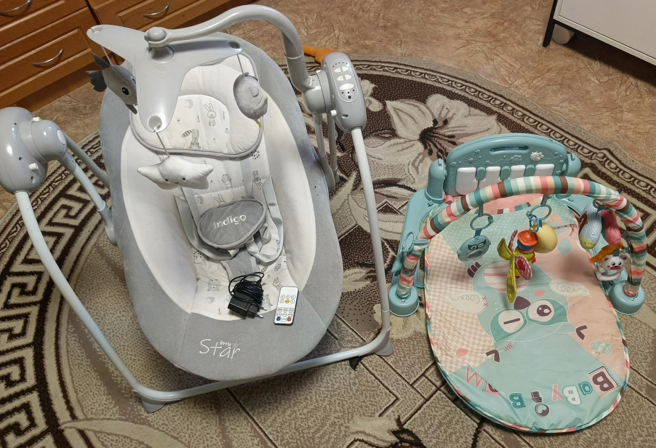 Продажа электроскутера и укачивающего центра (1)