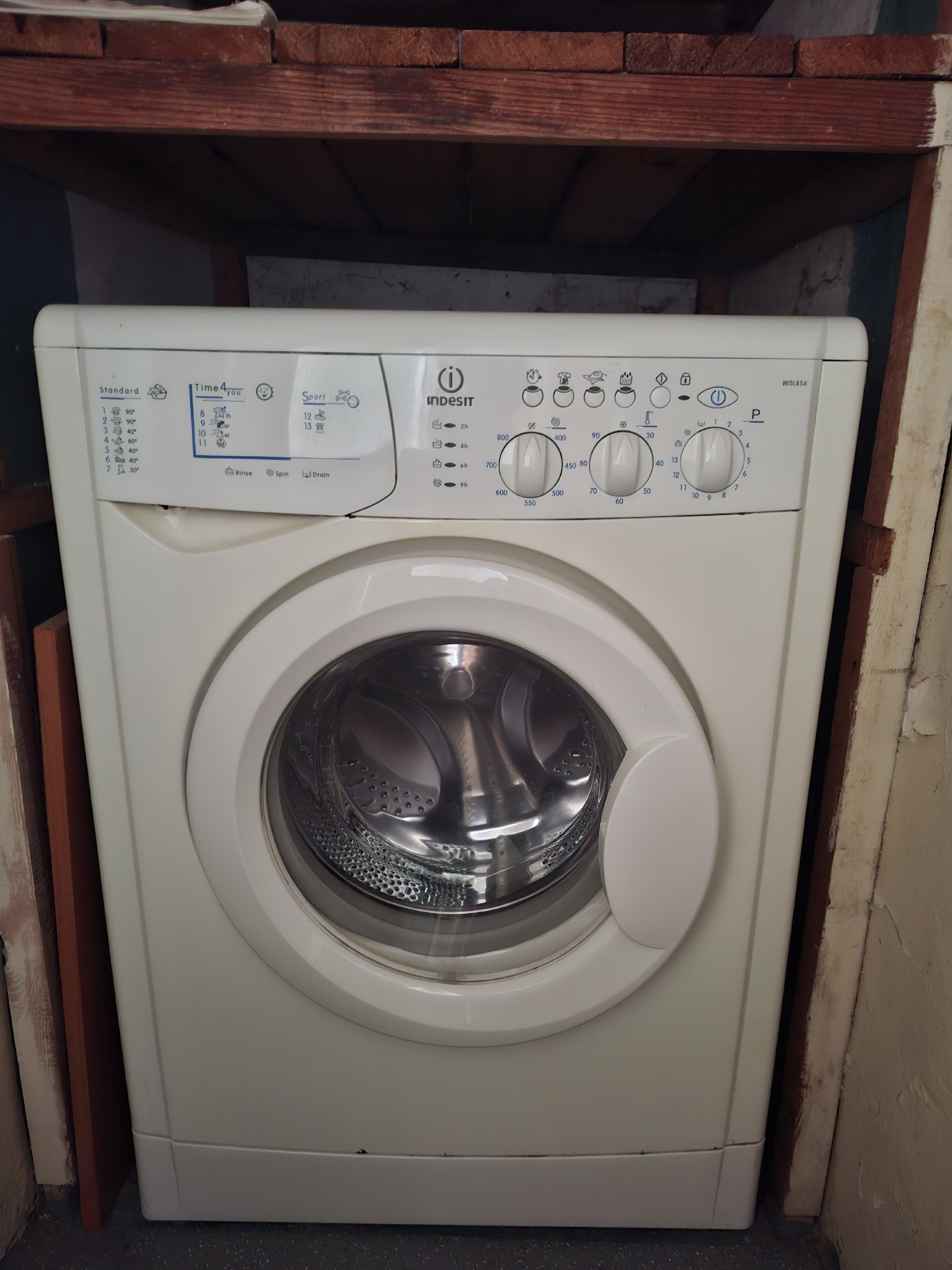 Бесплатная передача: холодильник и нерабочая