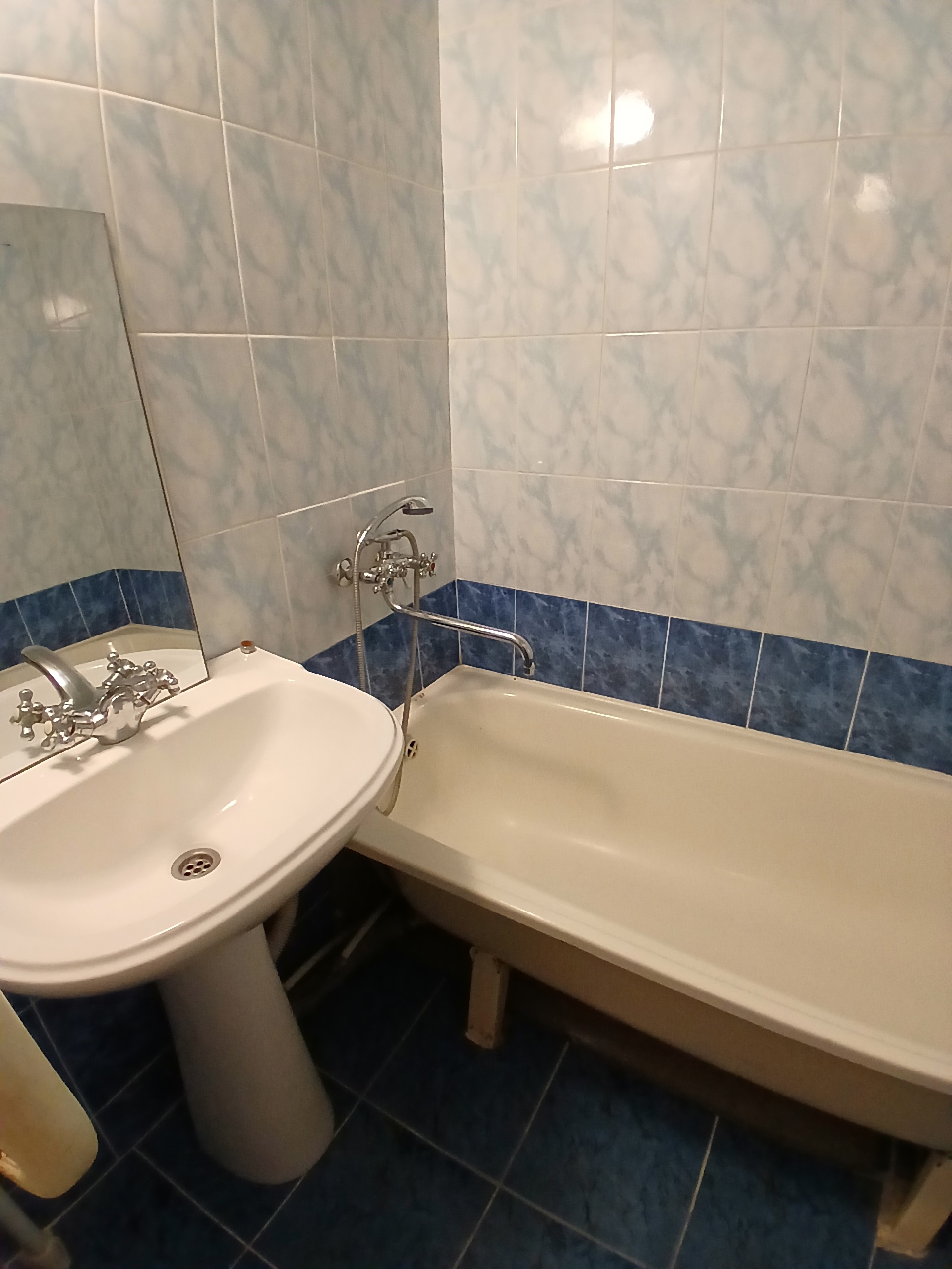 Продам 1 комн квартиру по (5)