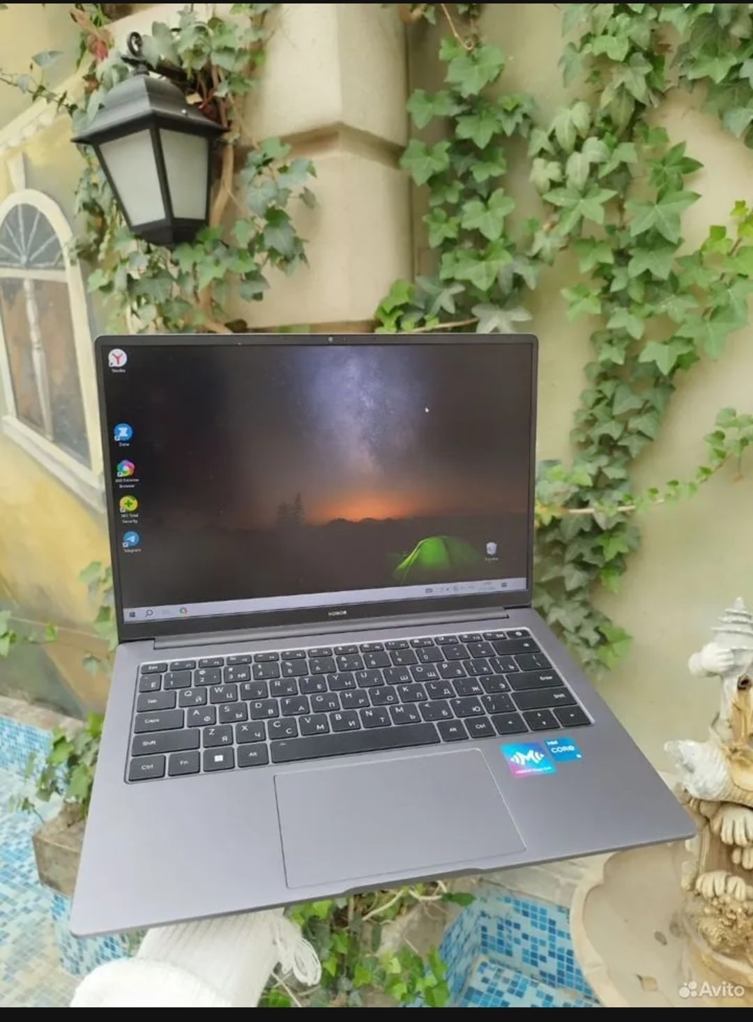 Продам ноутбук Honor MagicBook X14 (1)