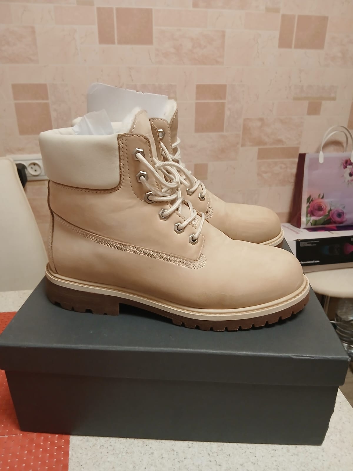 Отличные зимние ботинки 41 размер (1)