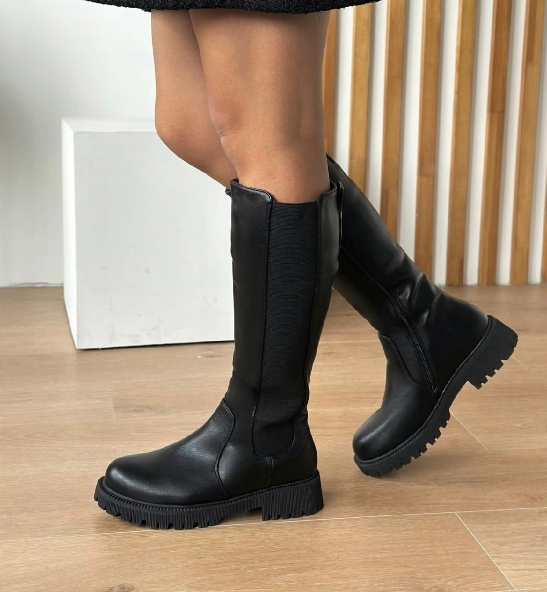 Женские зимние сапоги из экокожи (3)