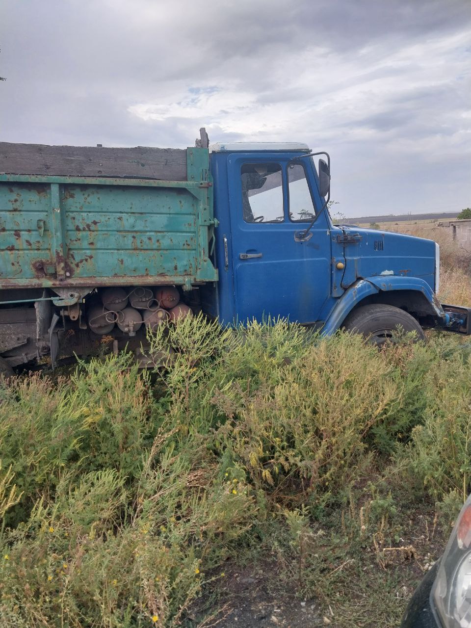 Продажа: дизельный генератор и фасовочный (7)