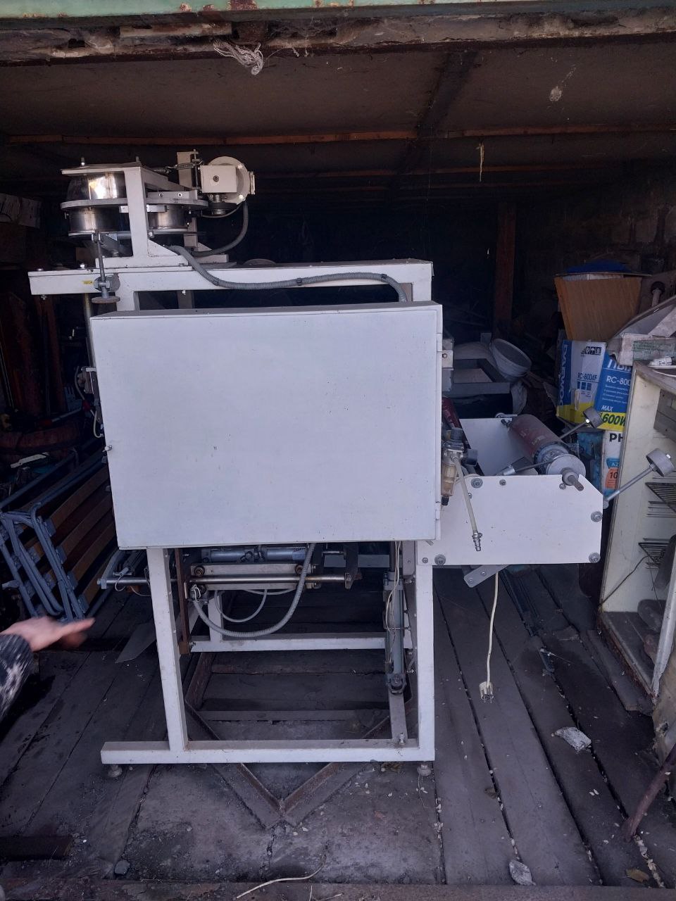 Продажа: дизельный генератор и фасовочный (5)