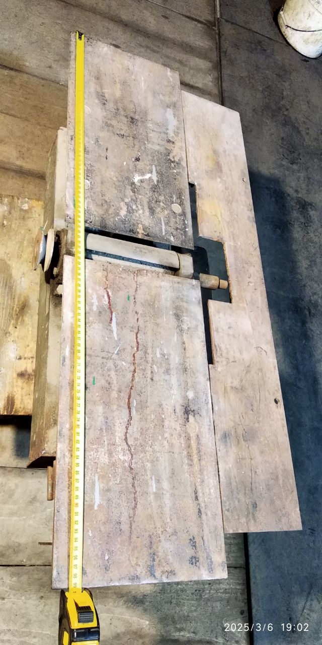 Продам холодильник-витрину, недорого В рабочем (2)