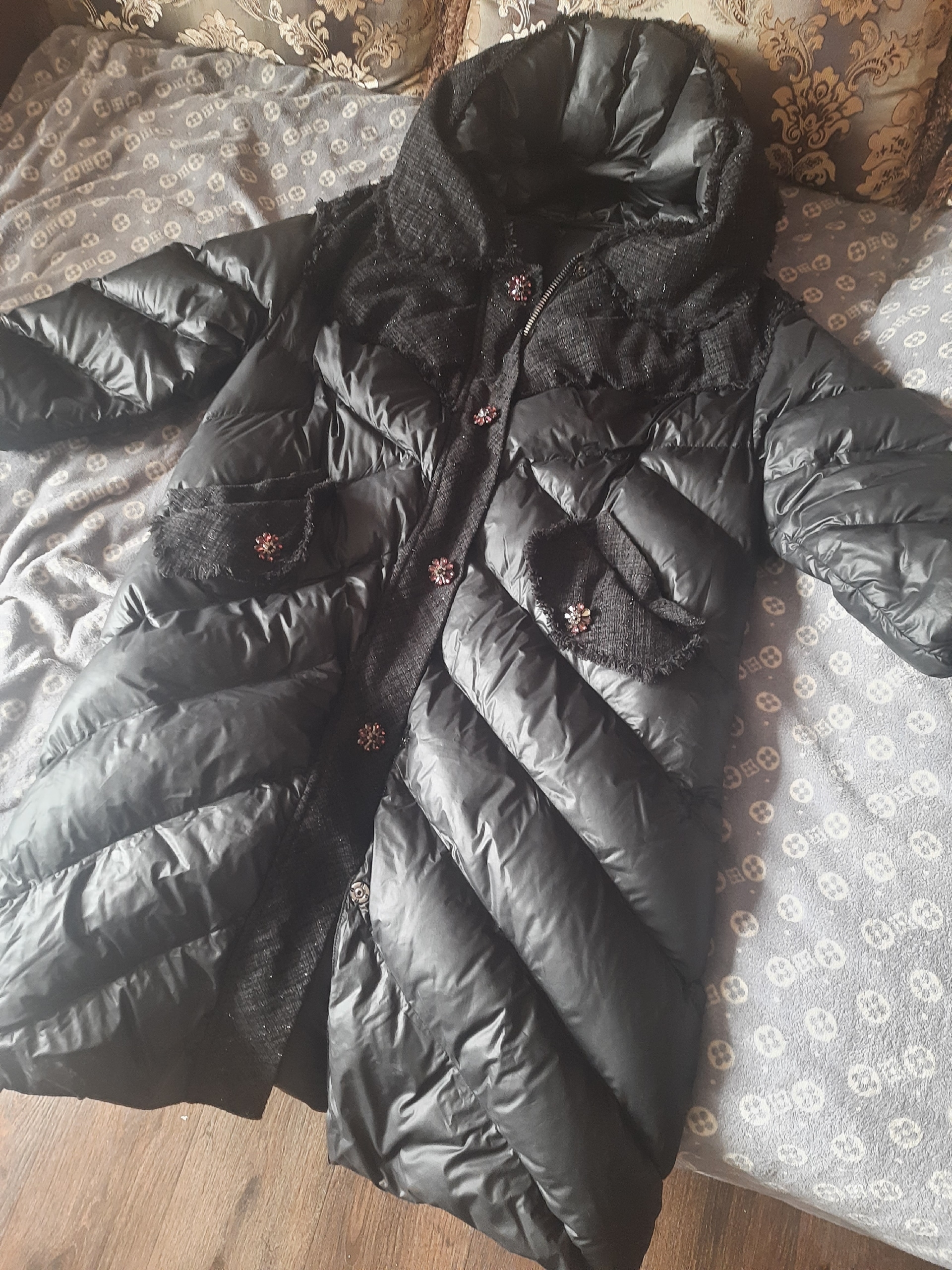 Пуховик большого размера 54-56 Продаю