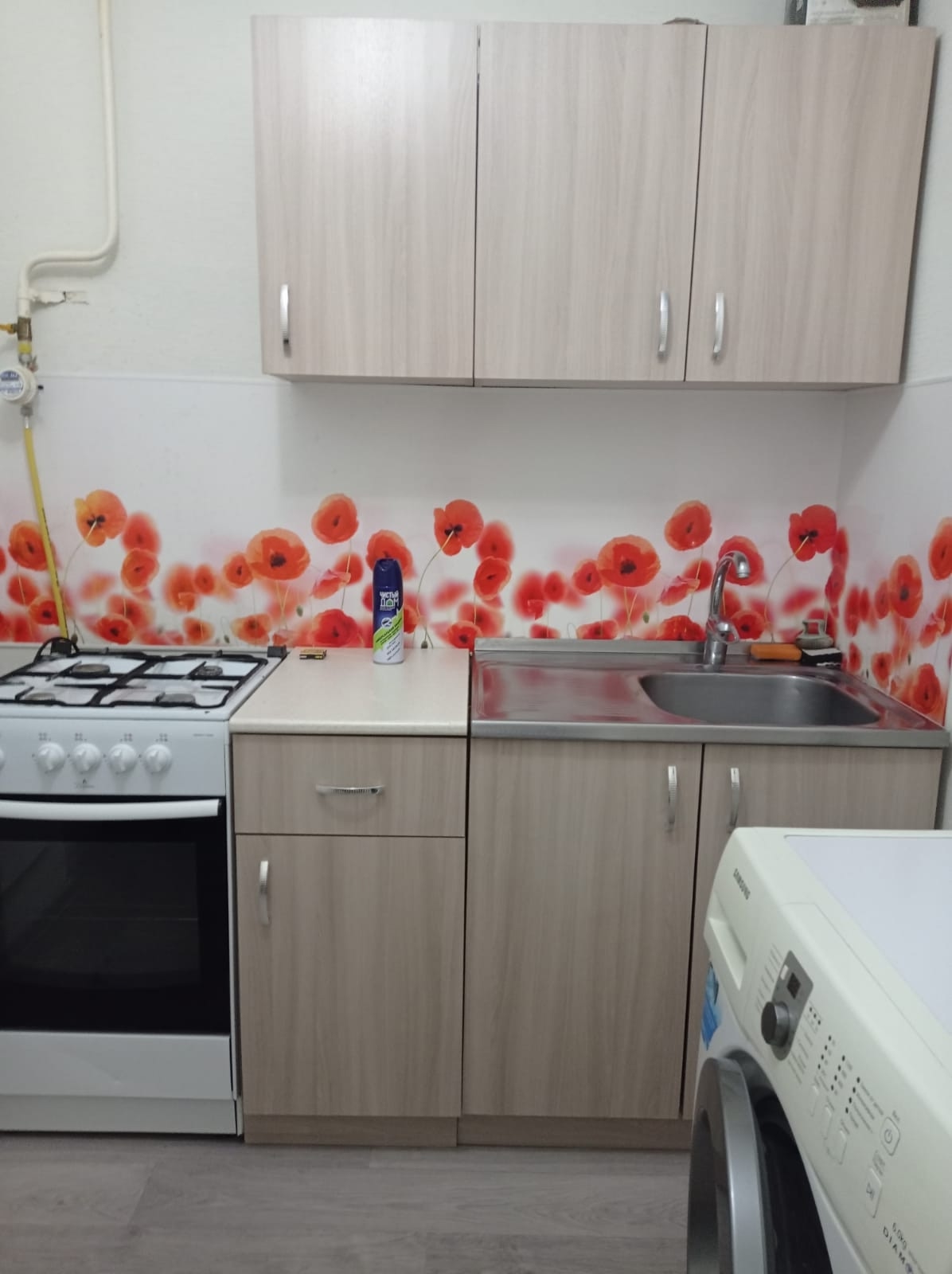 ✅✅✅Сдаётся трехкомнатная квартира на химмаше,