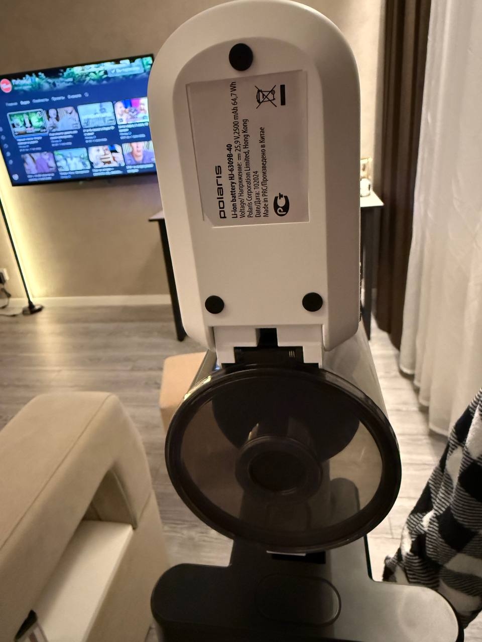 Продажа мощного пылесоса Polaris PVCS (2)