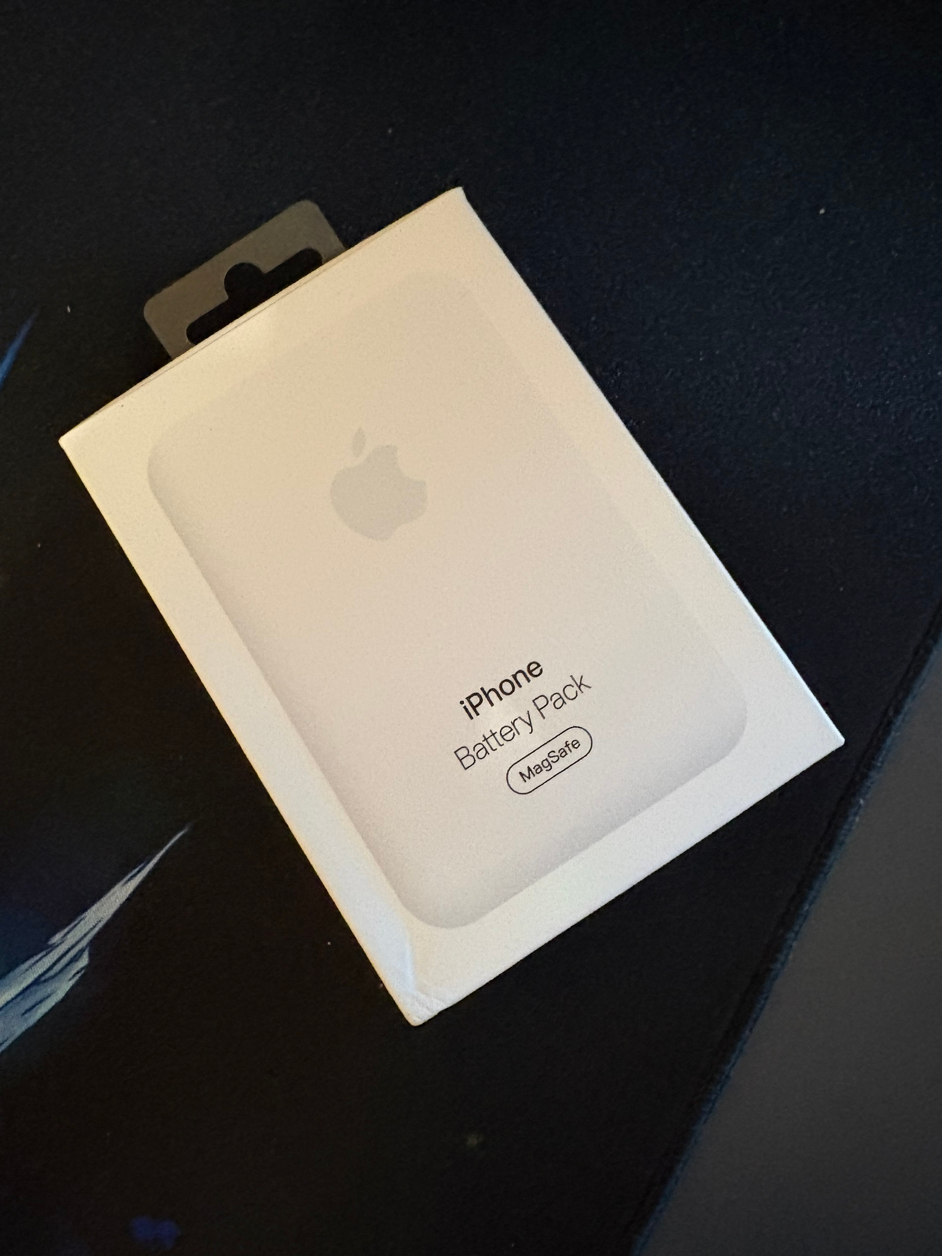 Магнитный Power Bank для iPhone (2)