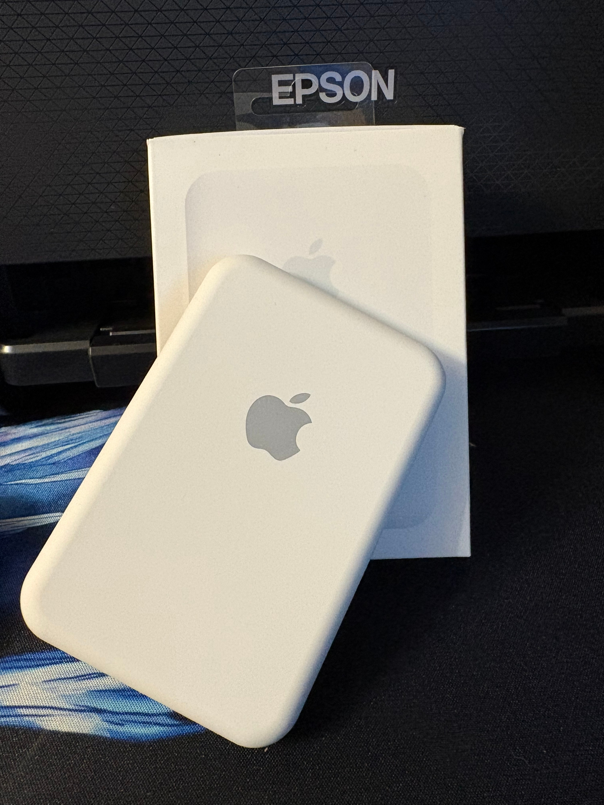 Power Bank для iPhone с