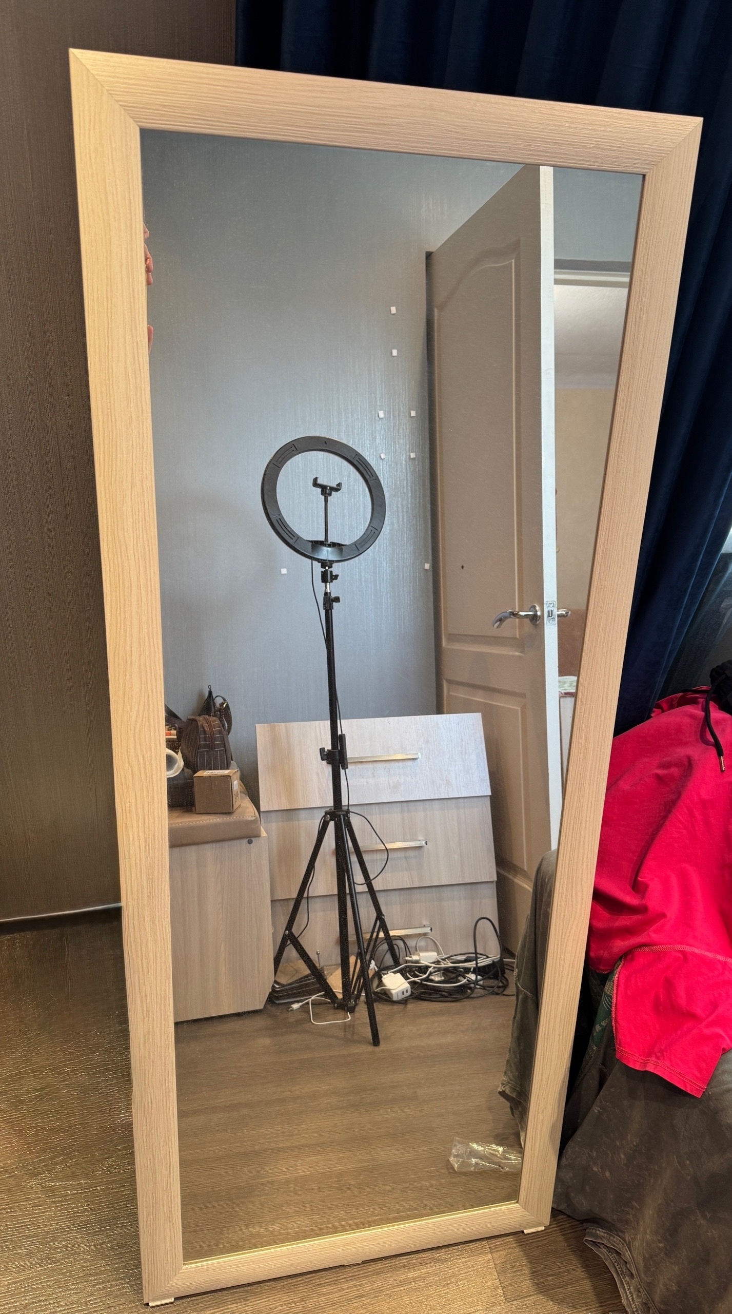 Зеркало в отличном состоянии, самовывоз