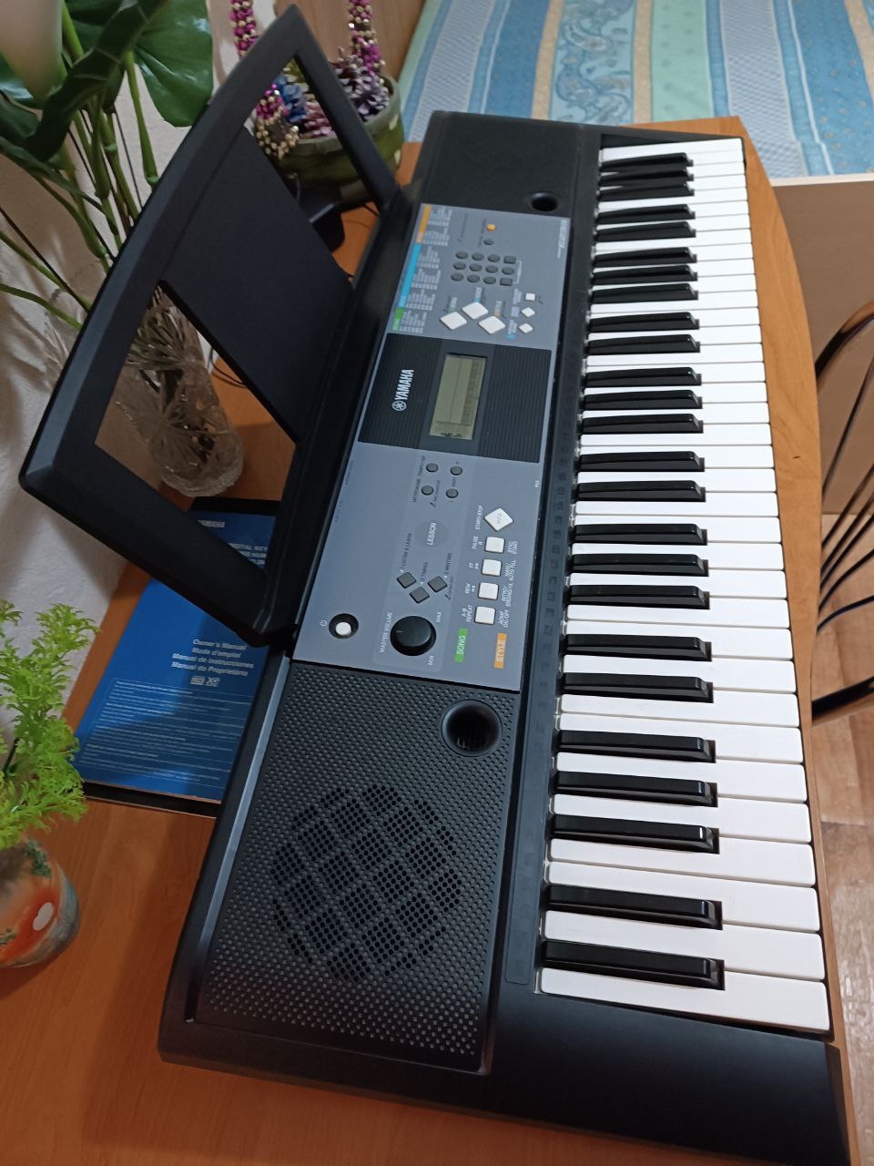 Профессиональный синтезатор Yamaha, новый Продаётся (1)