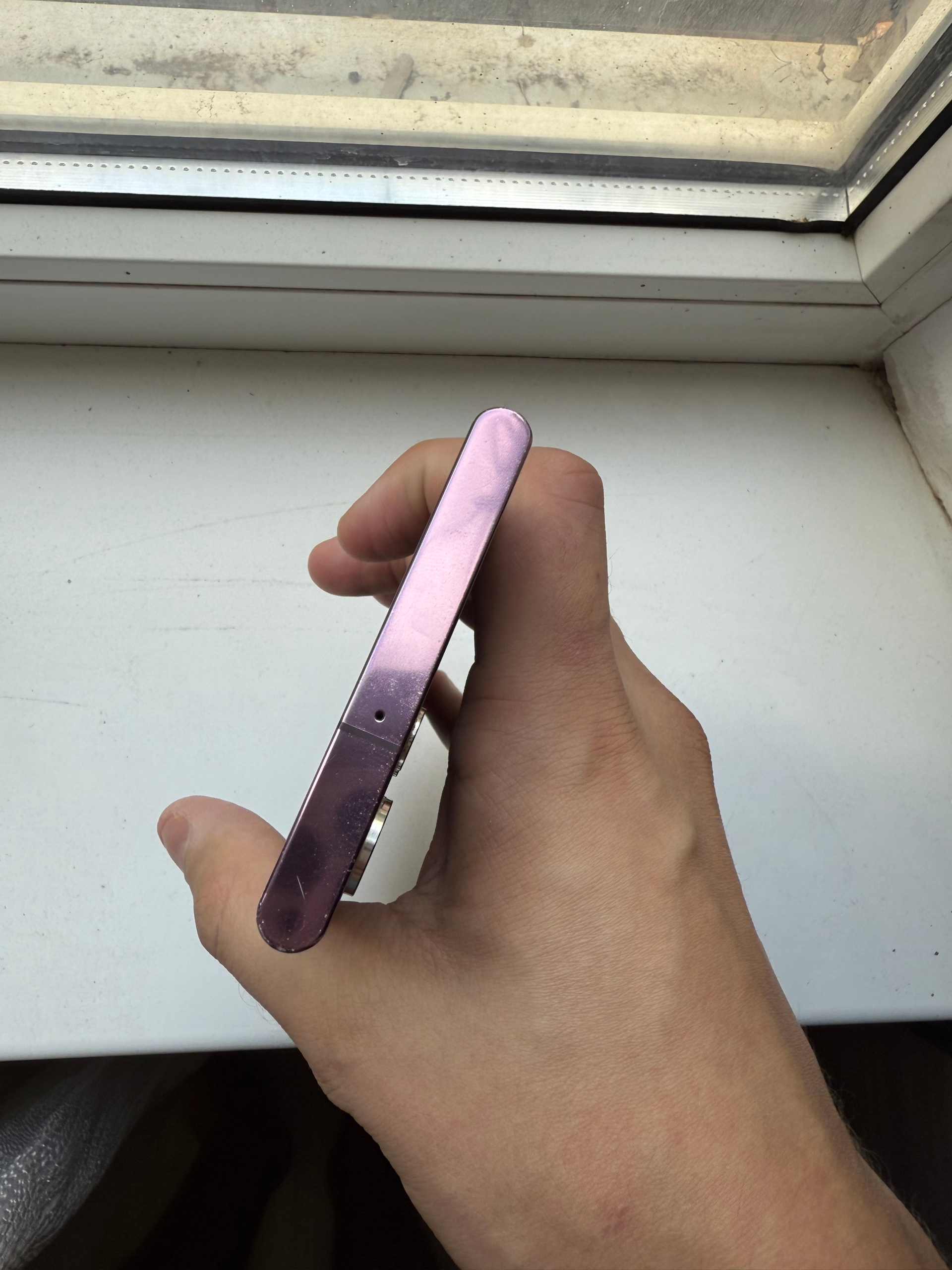 Продается Samsung Galaxy S22 Ultra (3)