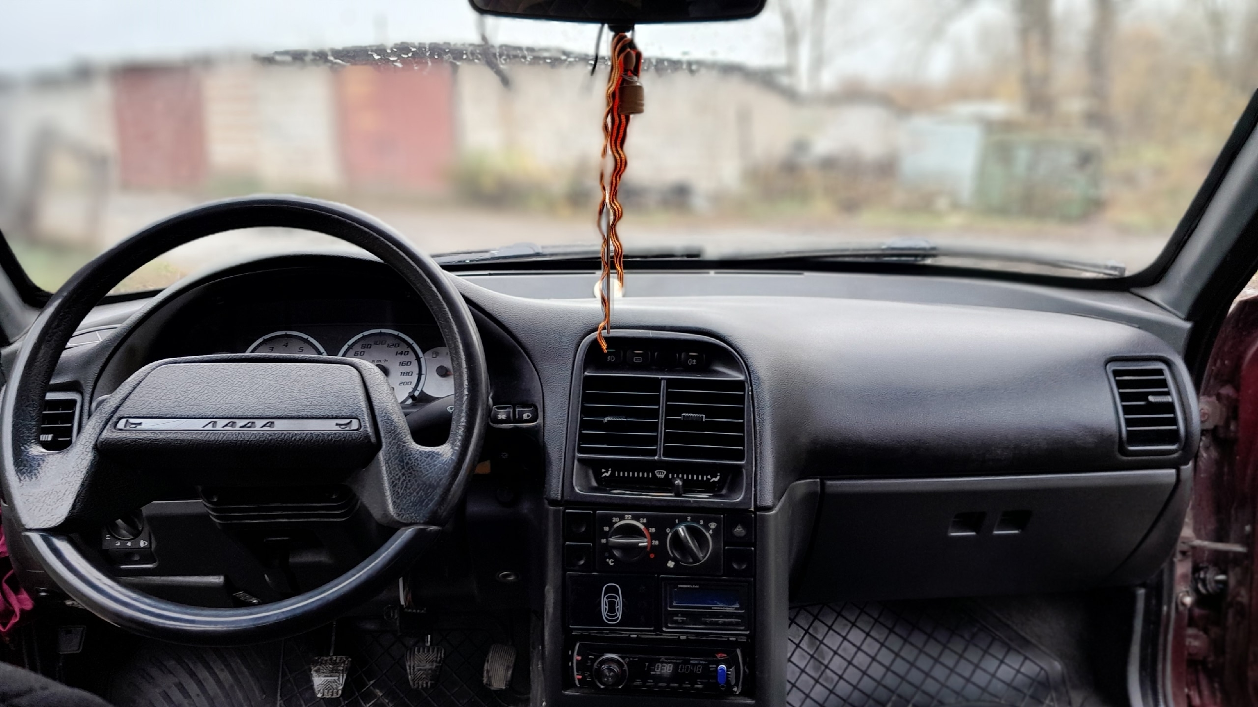 Продажа автомобиля ВАЗ 2110, 2004 (8)