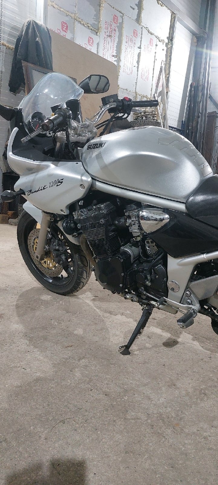 Продажа мотоцикла Suzuki Bandit 1200 (2)