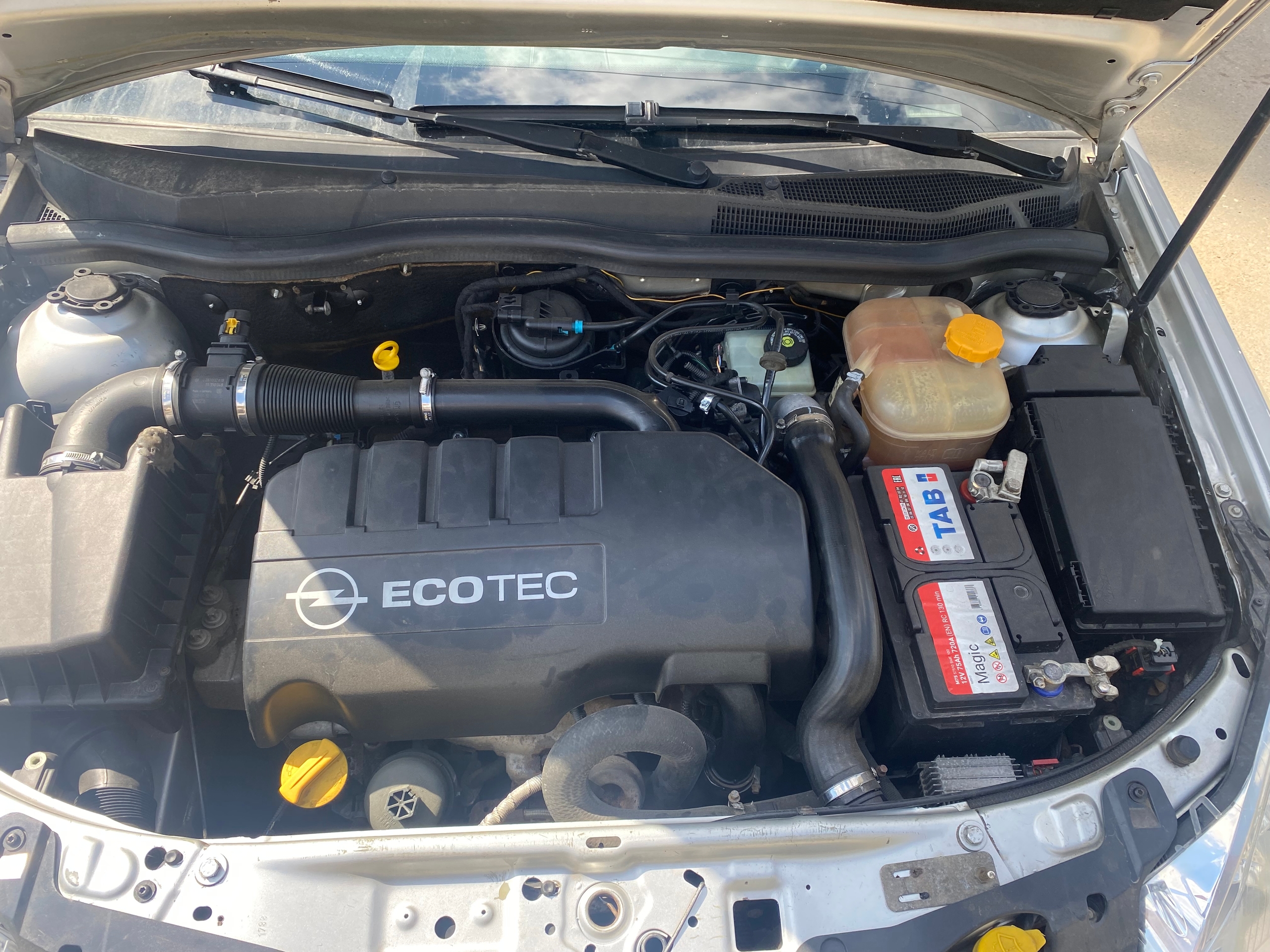 Продается Opel Astra 2008 года