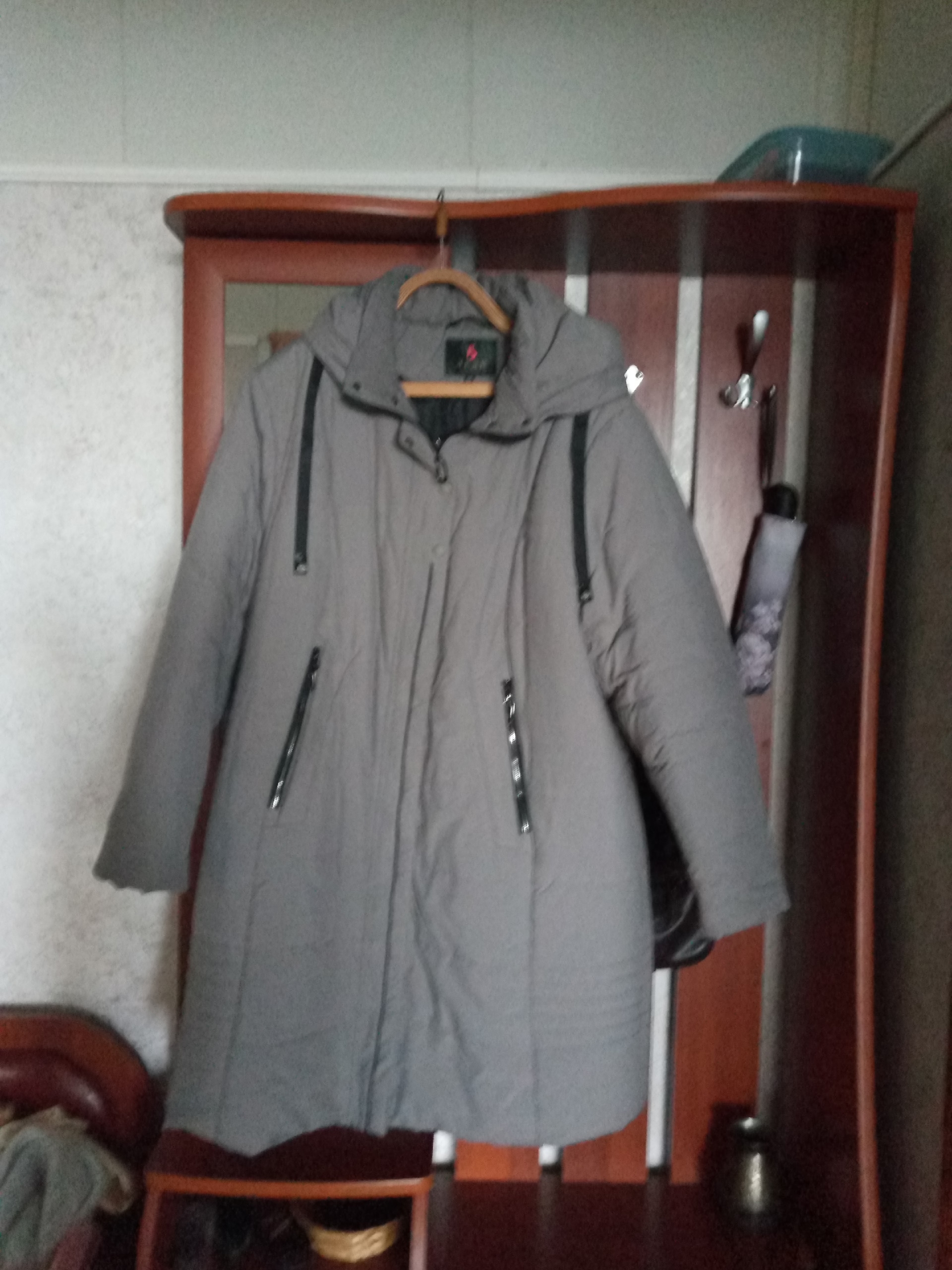 ### Продается зимнее пальто большого