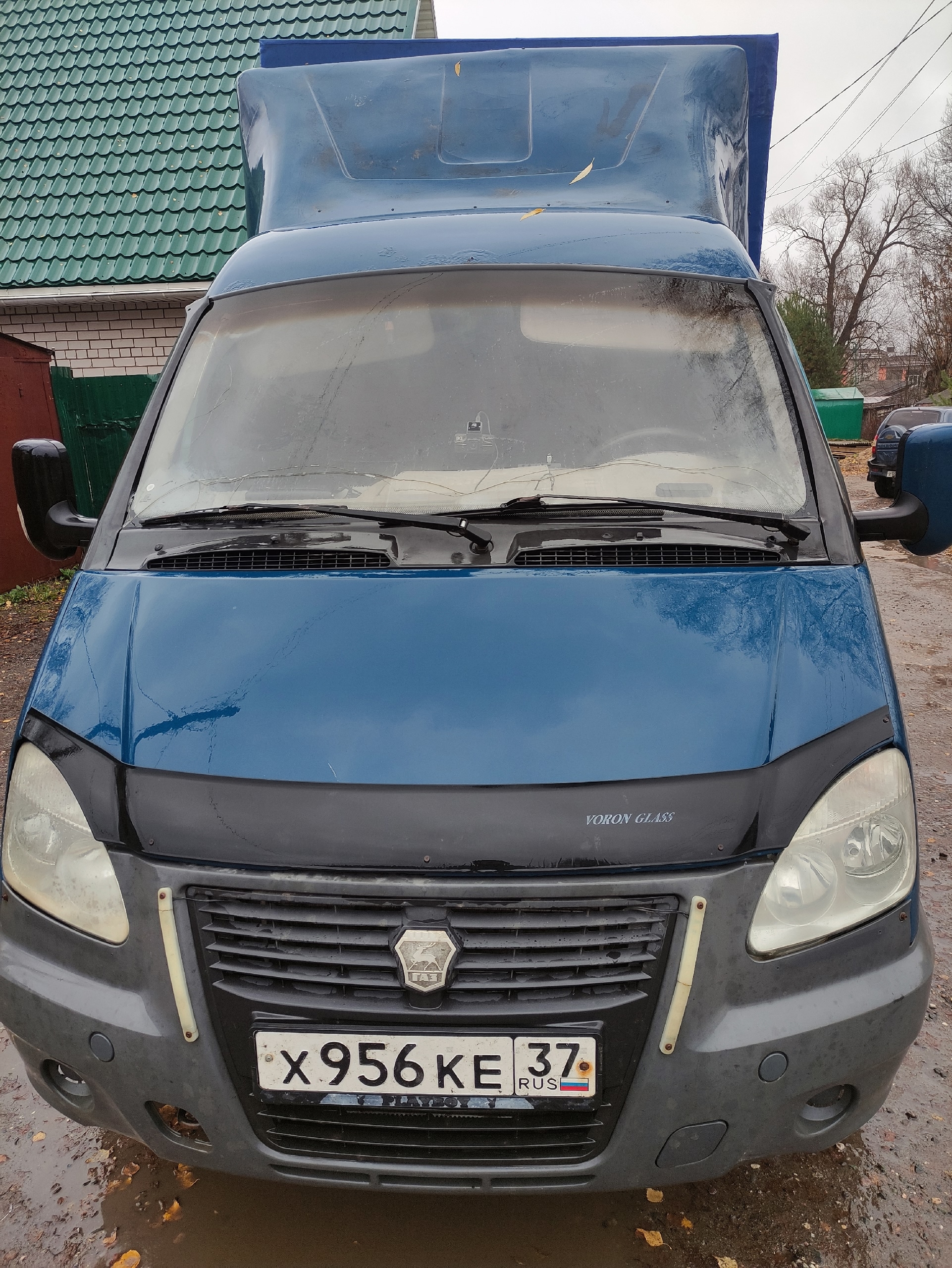 Фермерский трактор 2007 года выпуска