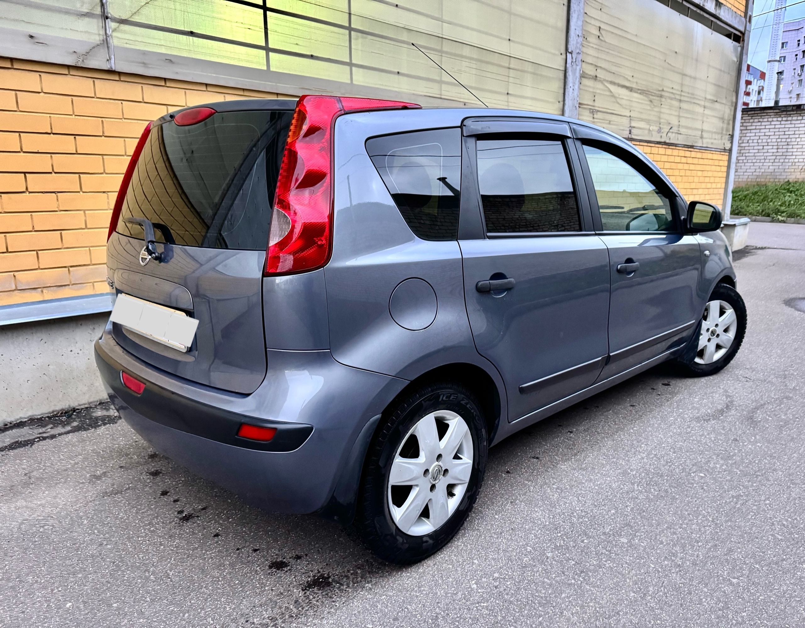 Продам NISSAN NOTE — Осмотр (3)