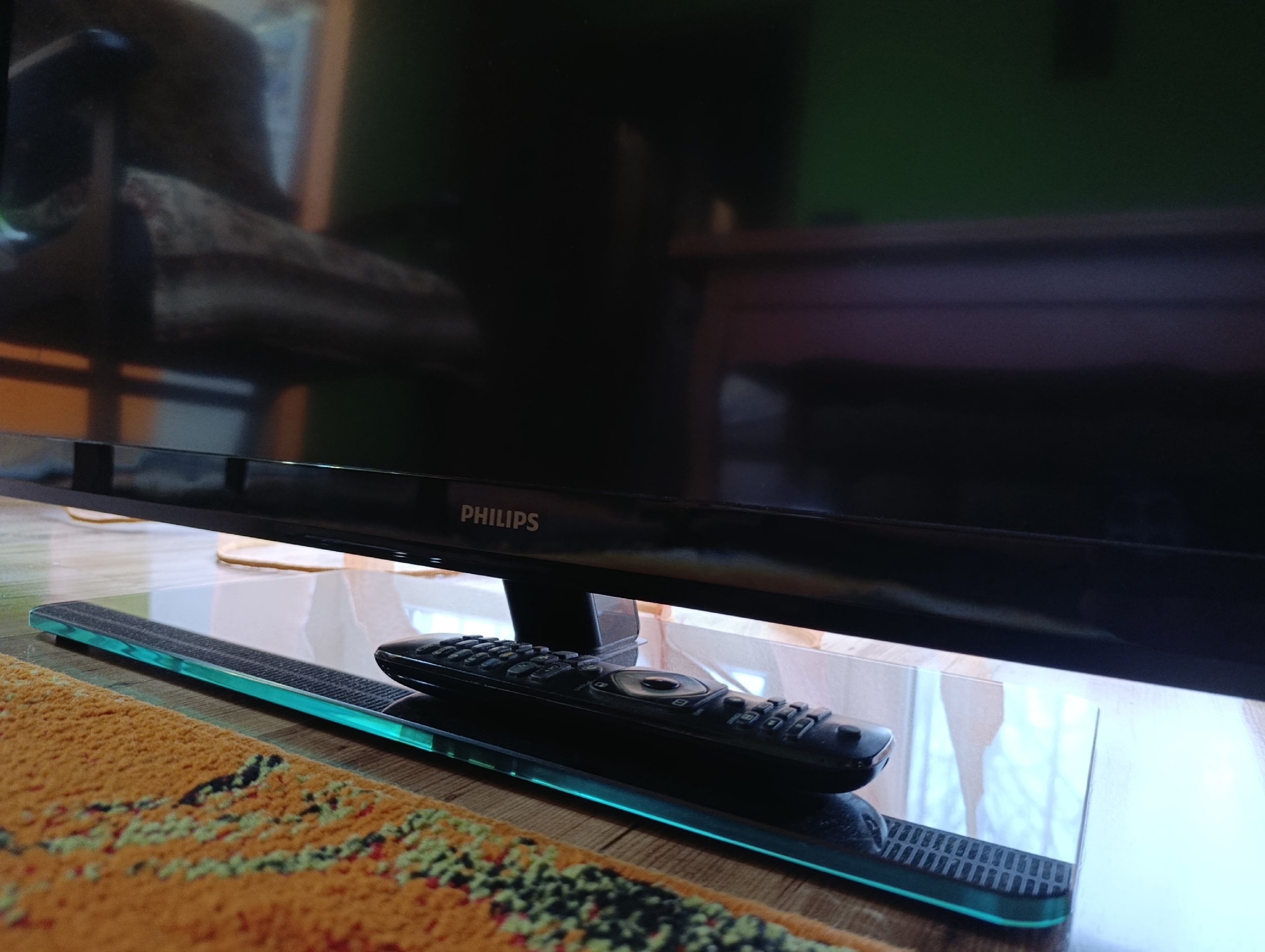 Продажа телевизора Phillips 43 дюйма (4)