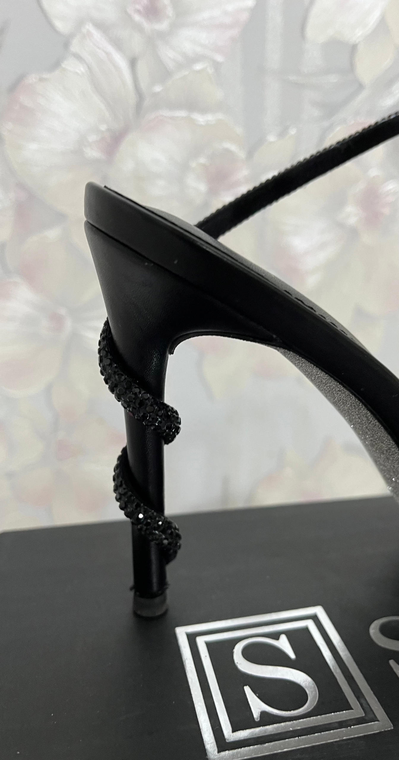 Черные босоножки со стразами Продаю (3)