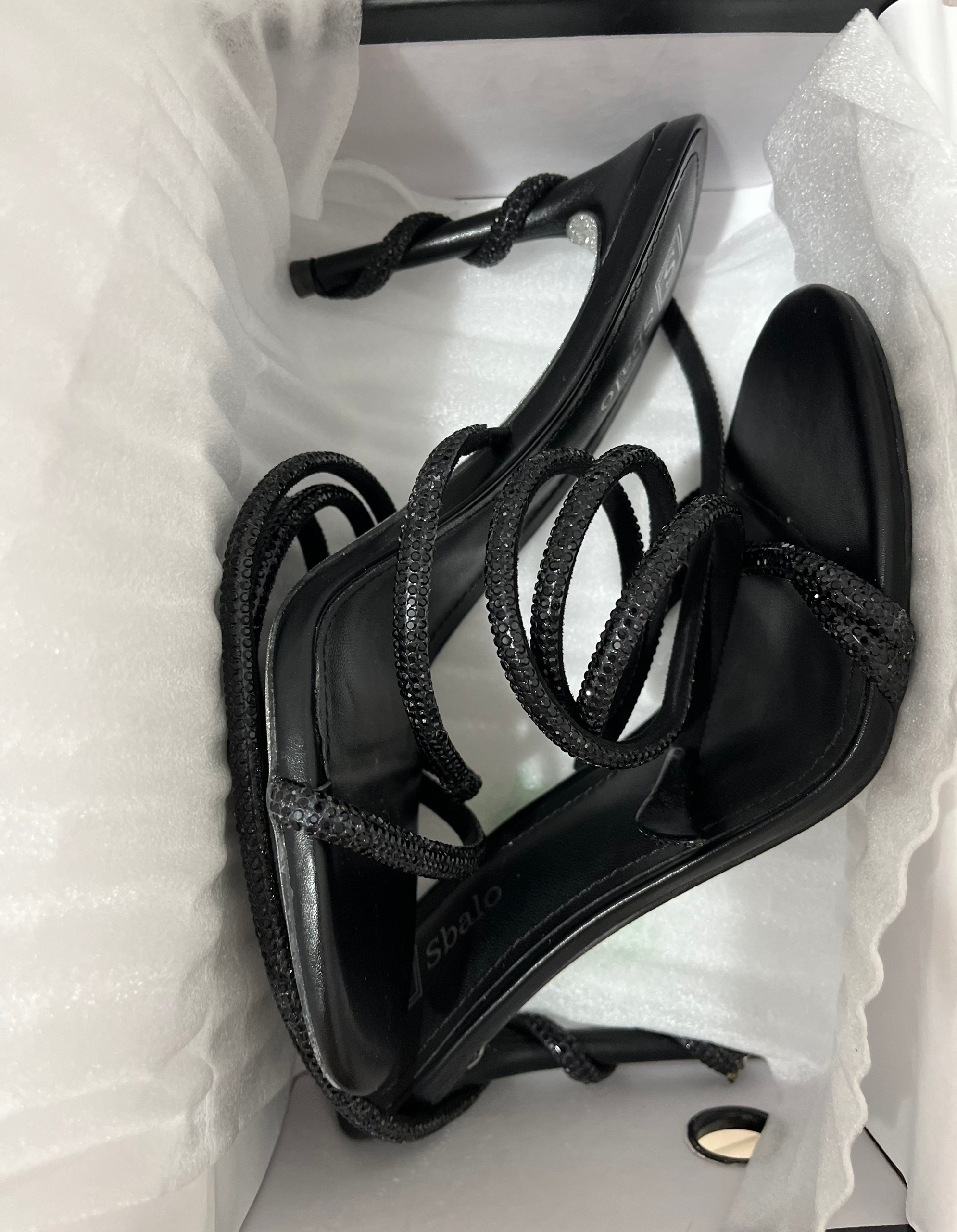 Черные босоножки со стразами Продаю