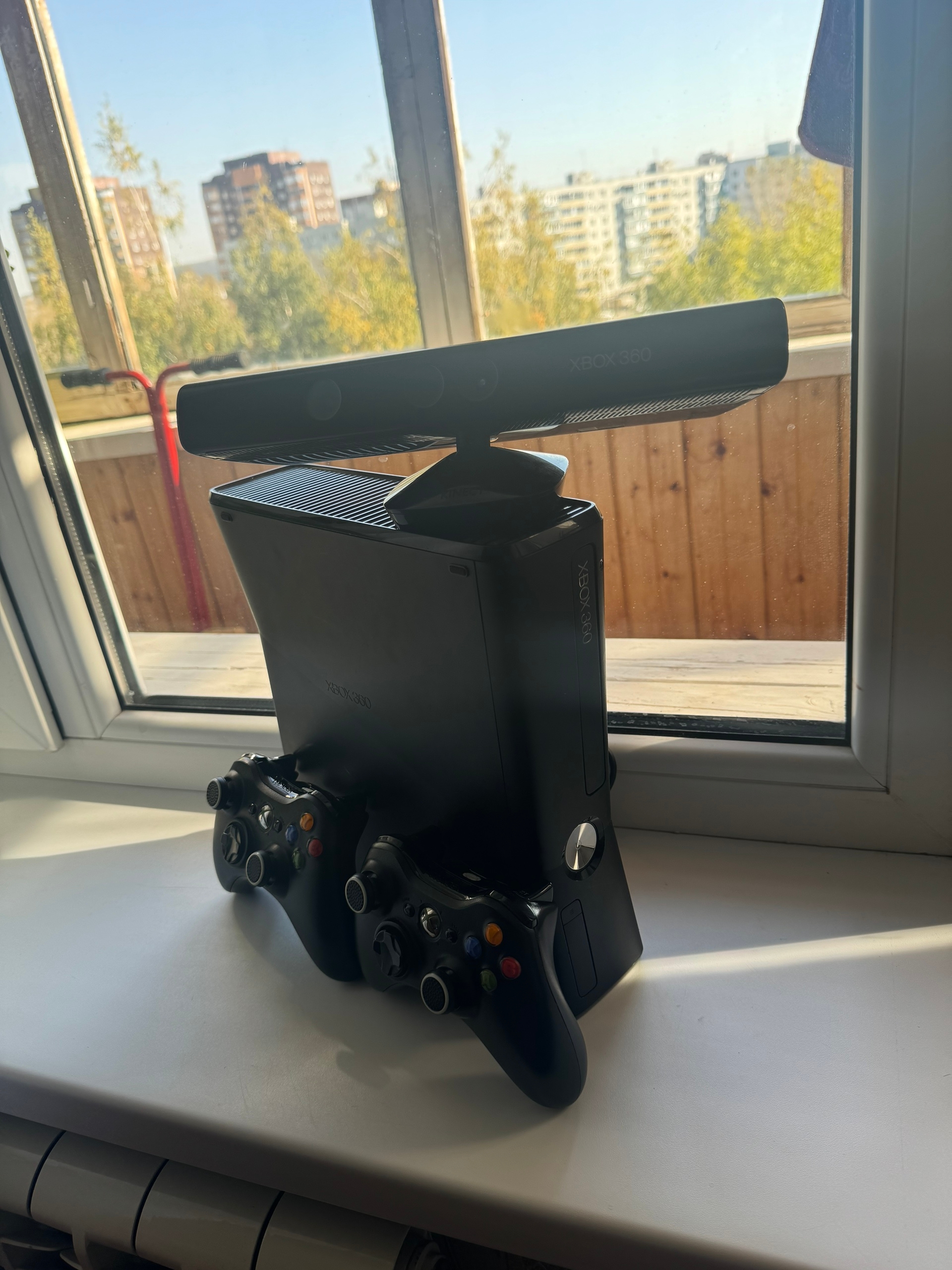 Продается ретро-консоль с играми Предлагаю