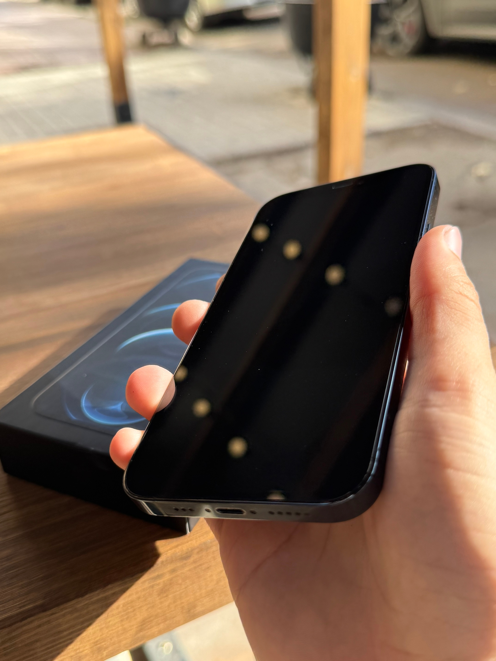 Б/у iPhone 12 Pro в (1)