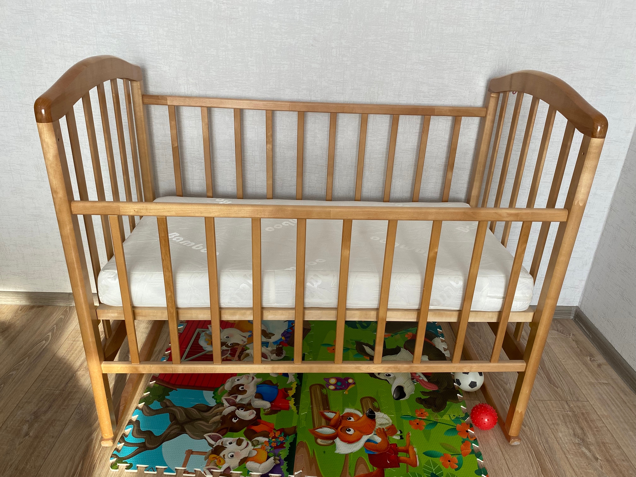 **Кроватка с матрасом в отличном (3)