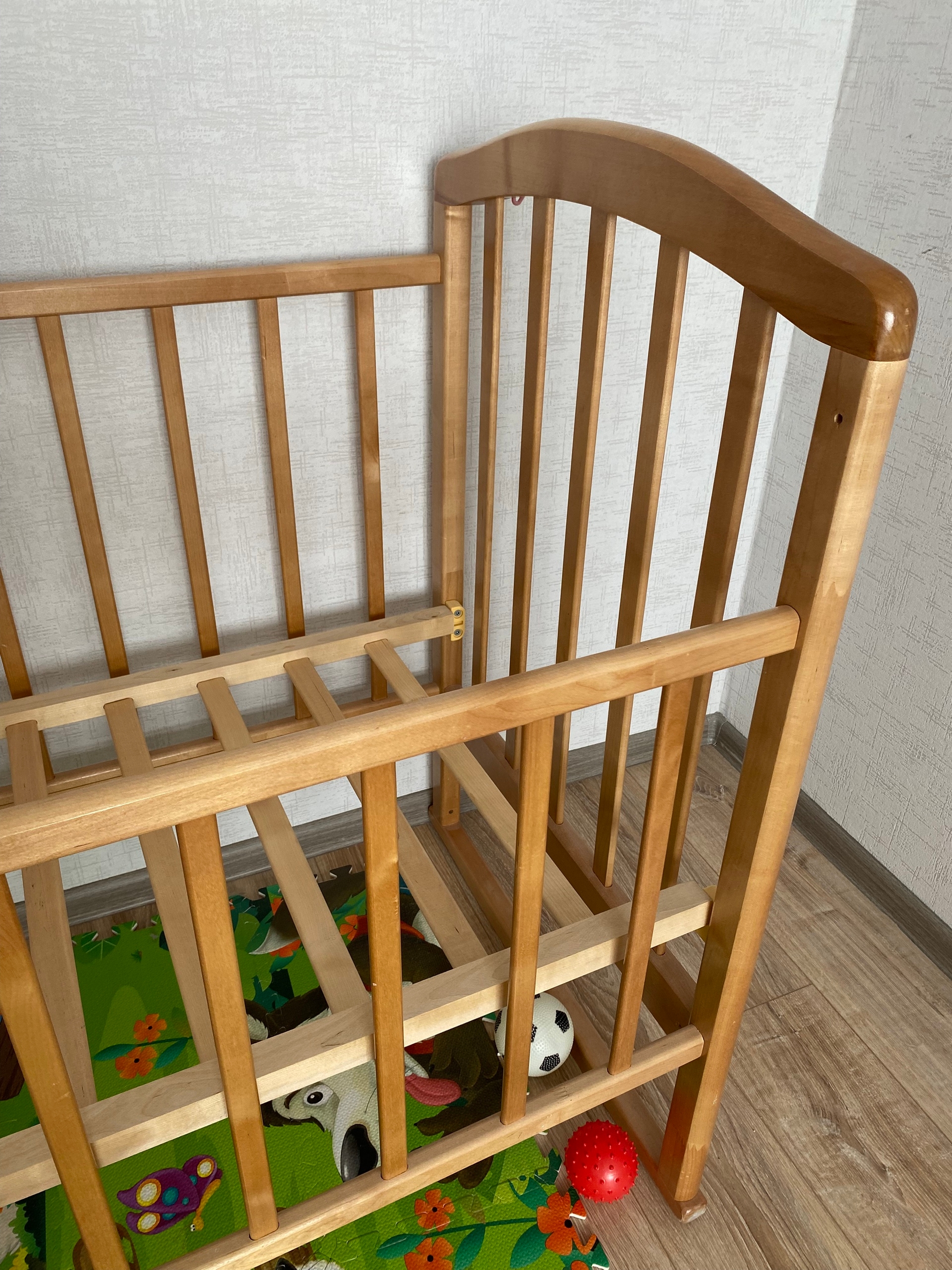 **Кроватка с матрасом в отличном (1)