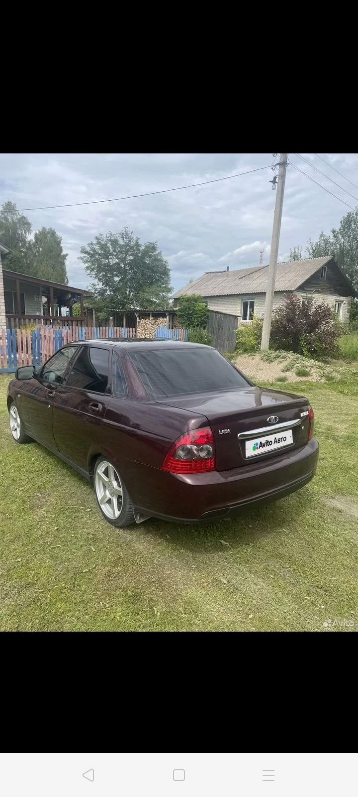 Автомобиль Lada PRIORA Люкс 2010 (4)