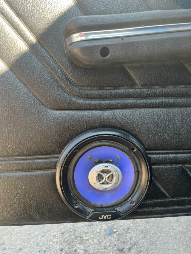 ВАЗ 21214 4х4, срочная продажа (7)