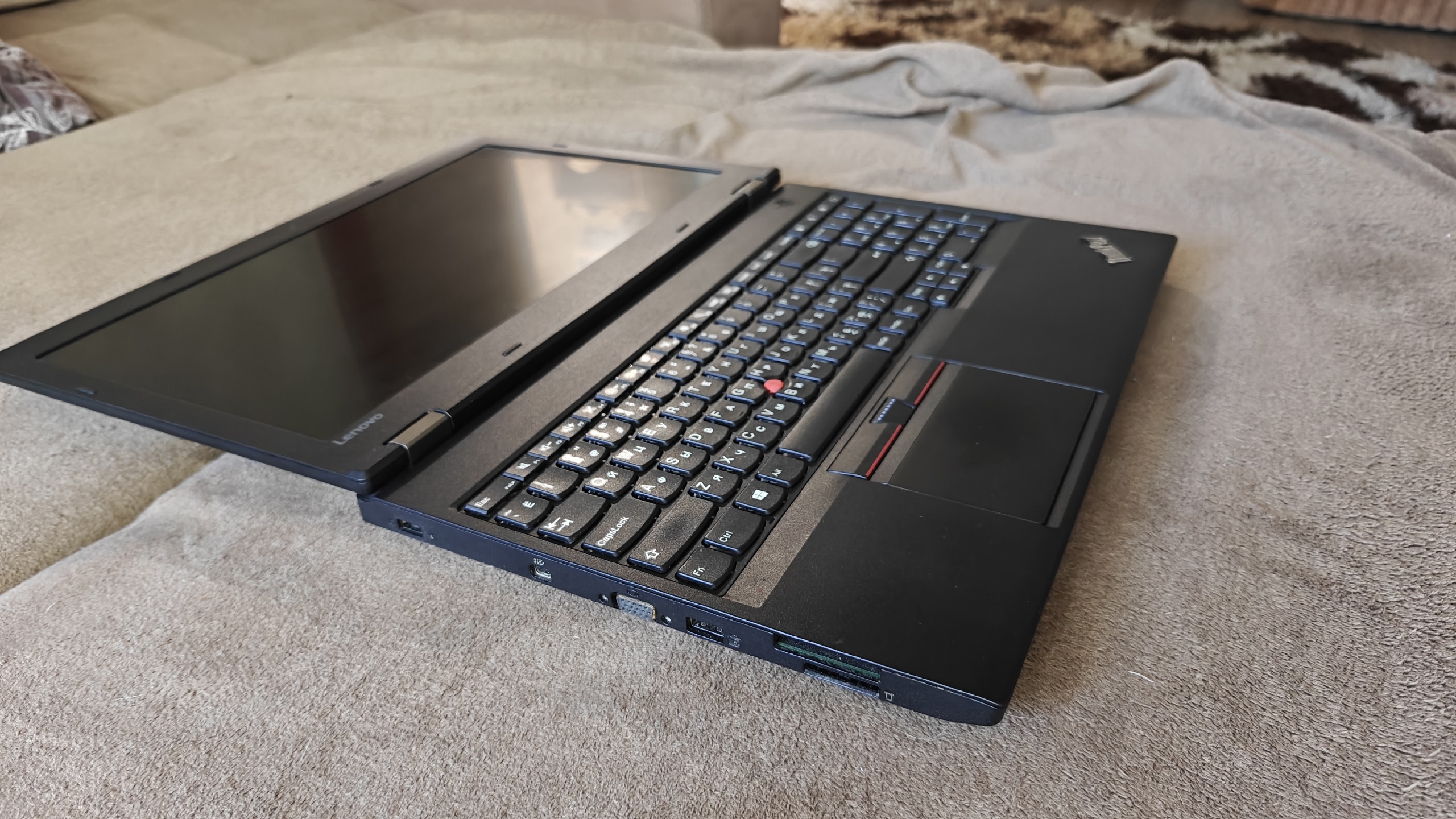 Продается Lenovo Thinkpad L560: отличный (1)