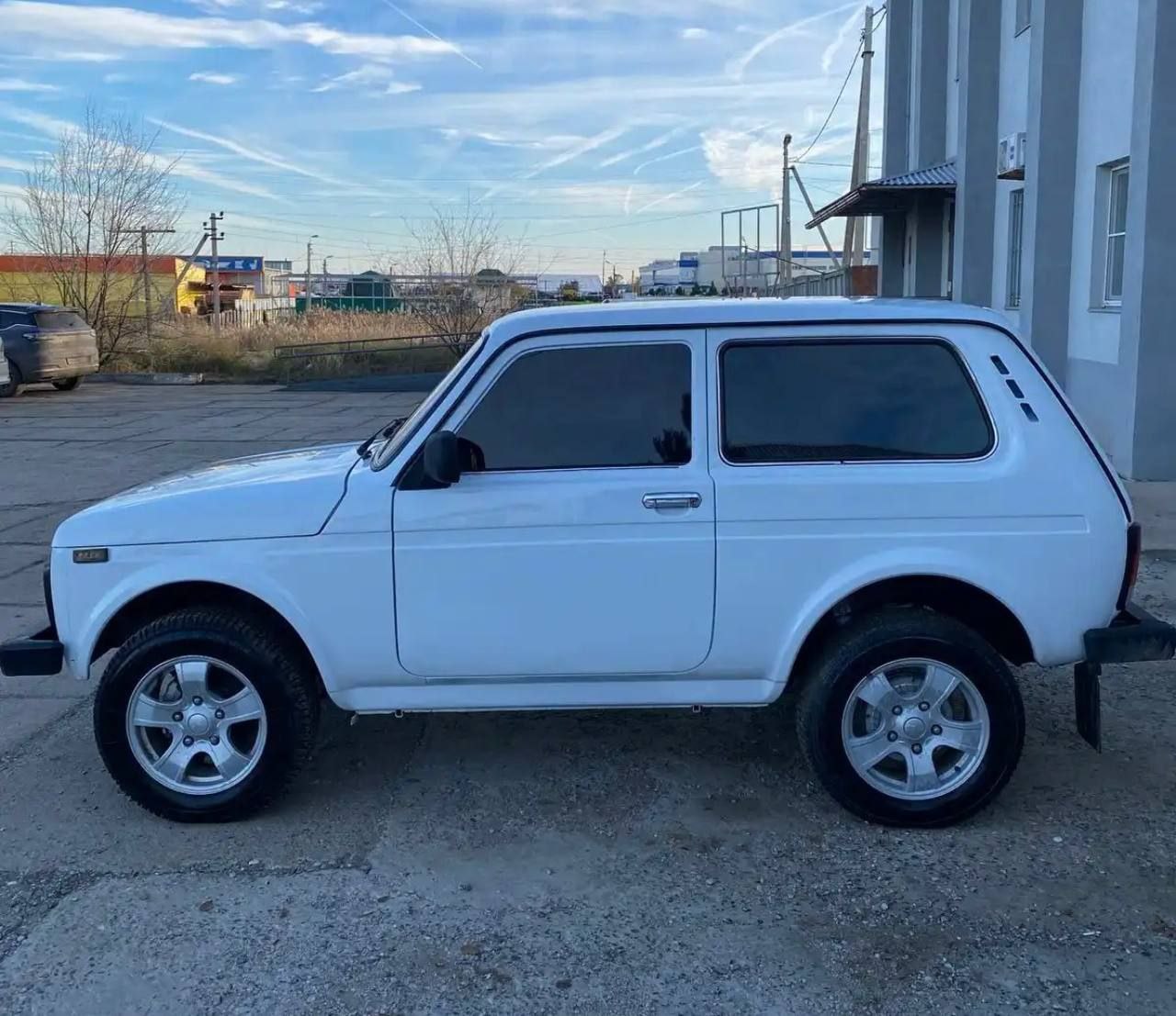 Лада 4x4 Нива 2013 года (3)